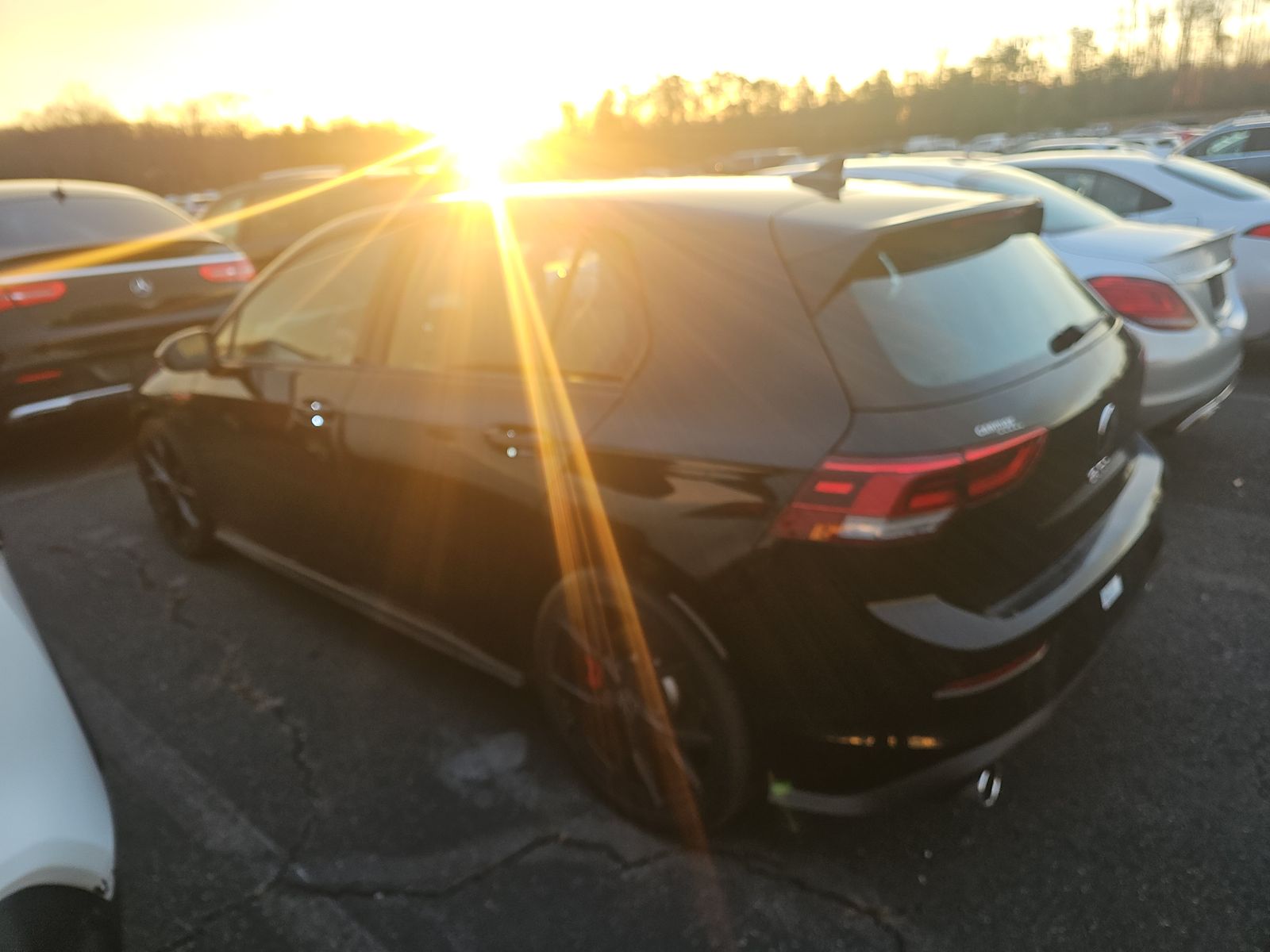 2024 Volkswagen Golf GTI 2.0T 380 SE FWD