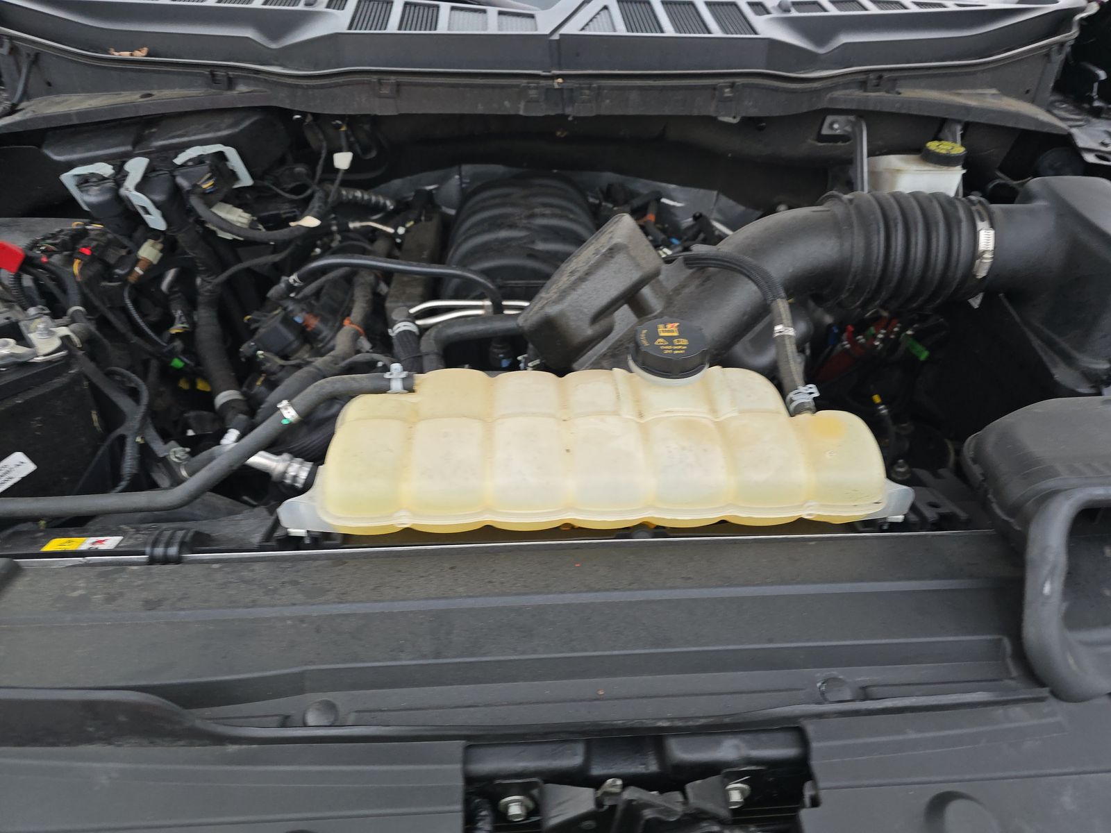 2023 Ford F-150 Lariat AWD