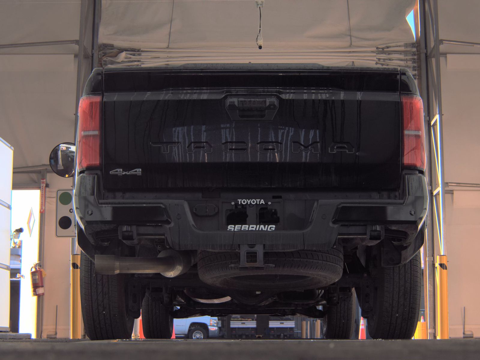 2024 Toyota Tacoma SR5 AWD