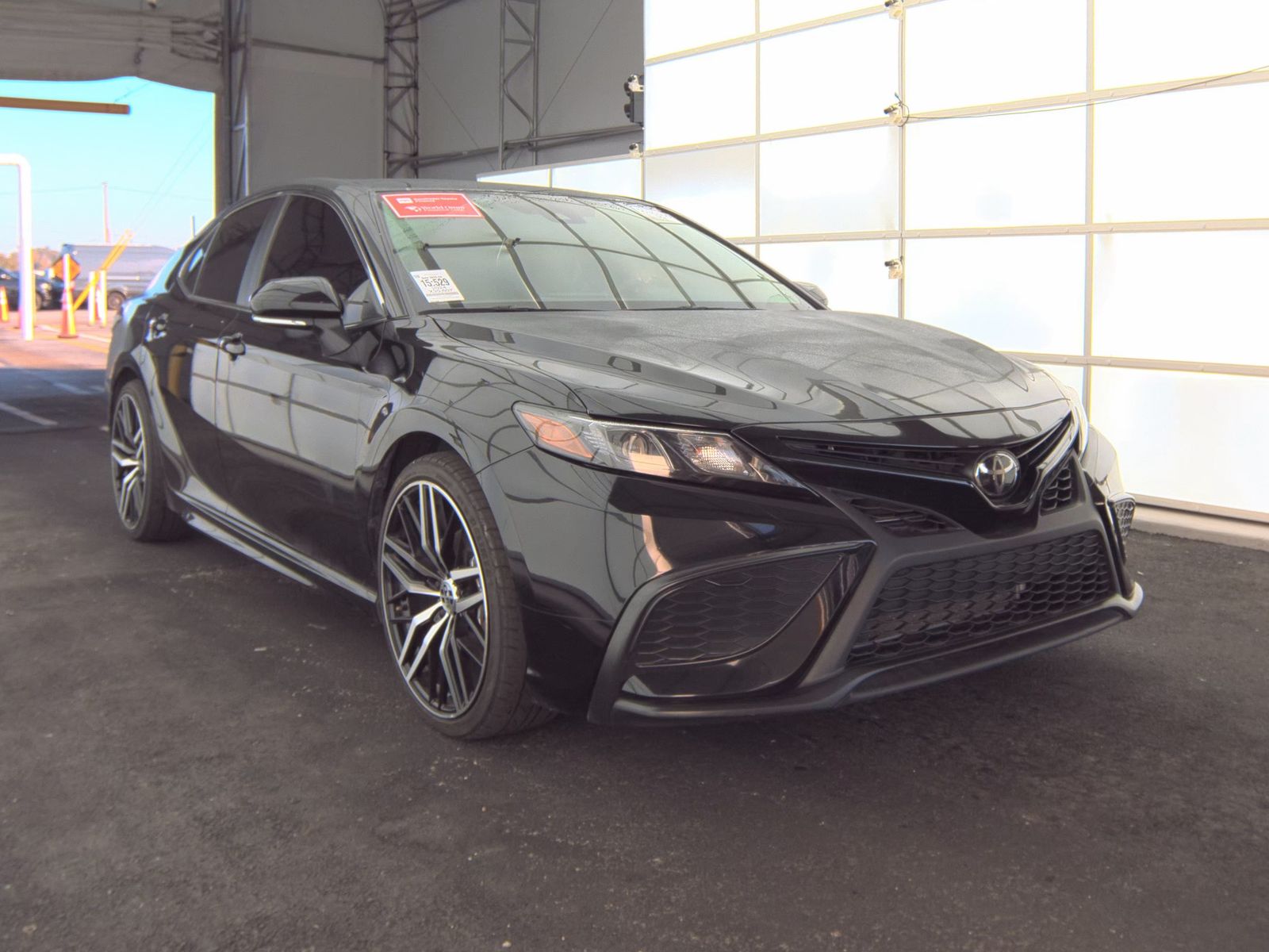 2024 Toyota Camry SE FWD