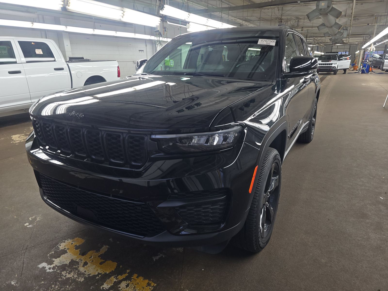 2025 Jeep Grand Cherokee Altitude X AWD