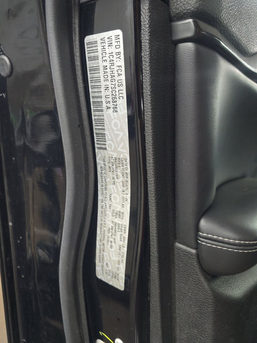 2025 Jeep Grand Cherokee Altitude X AWD