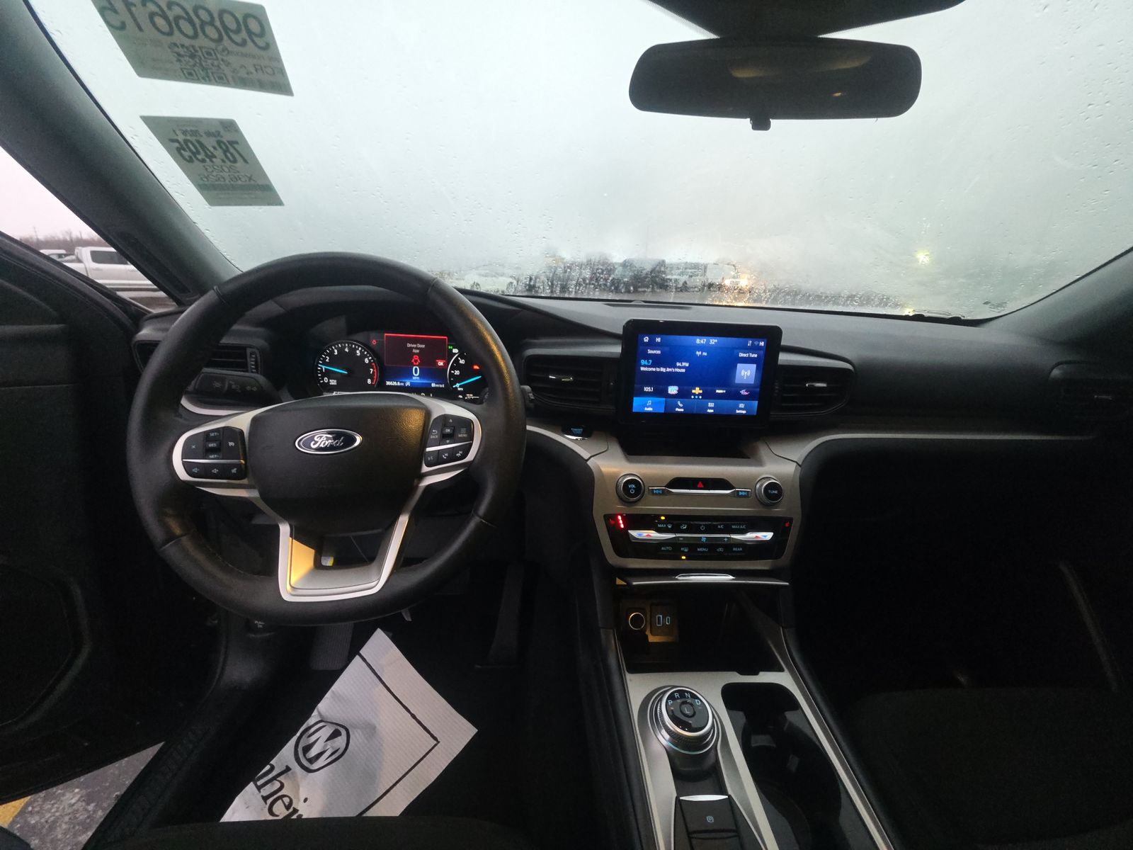 2023 Ford Explorer XLT AWD