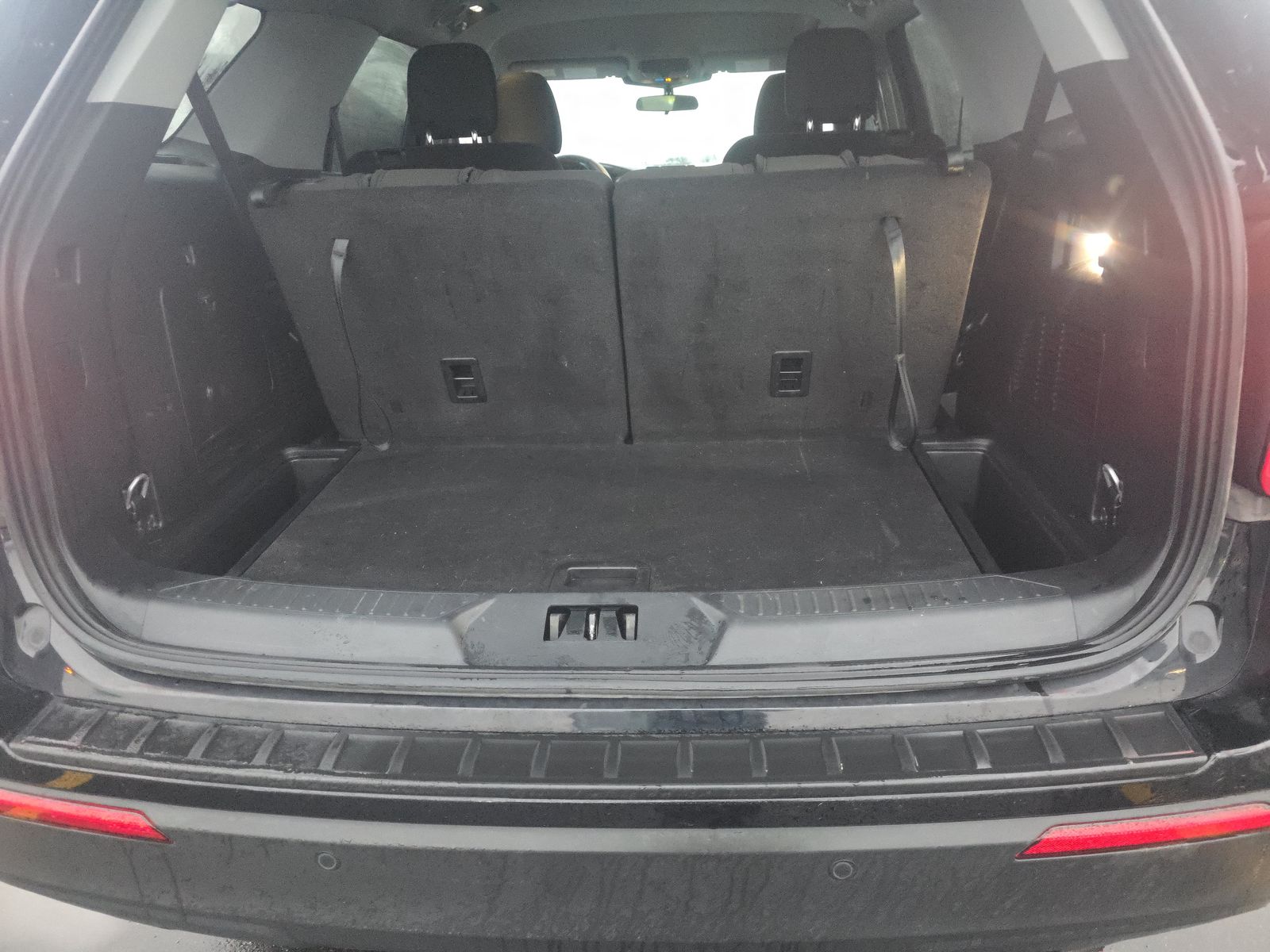 2023 Ford Explorer XLT AWD