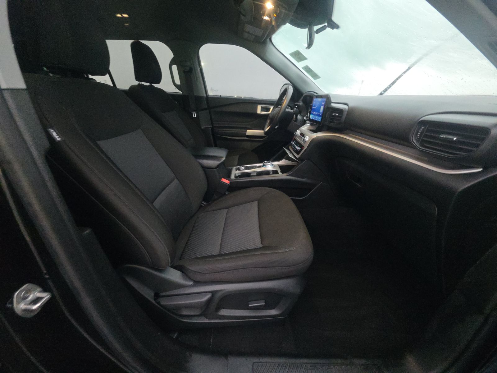 2023 Ford Explorer XLT AWD