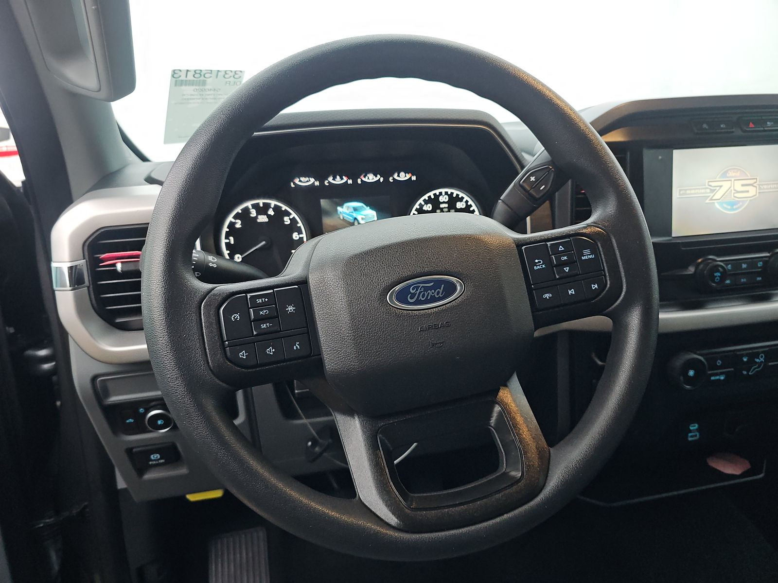 2023 Ford F-150 XLT RWD