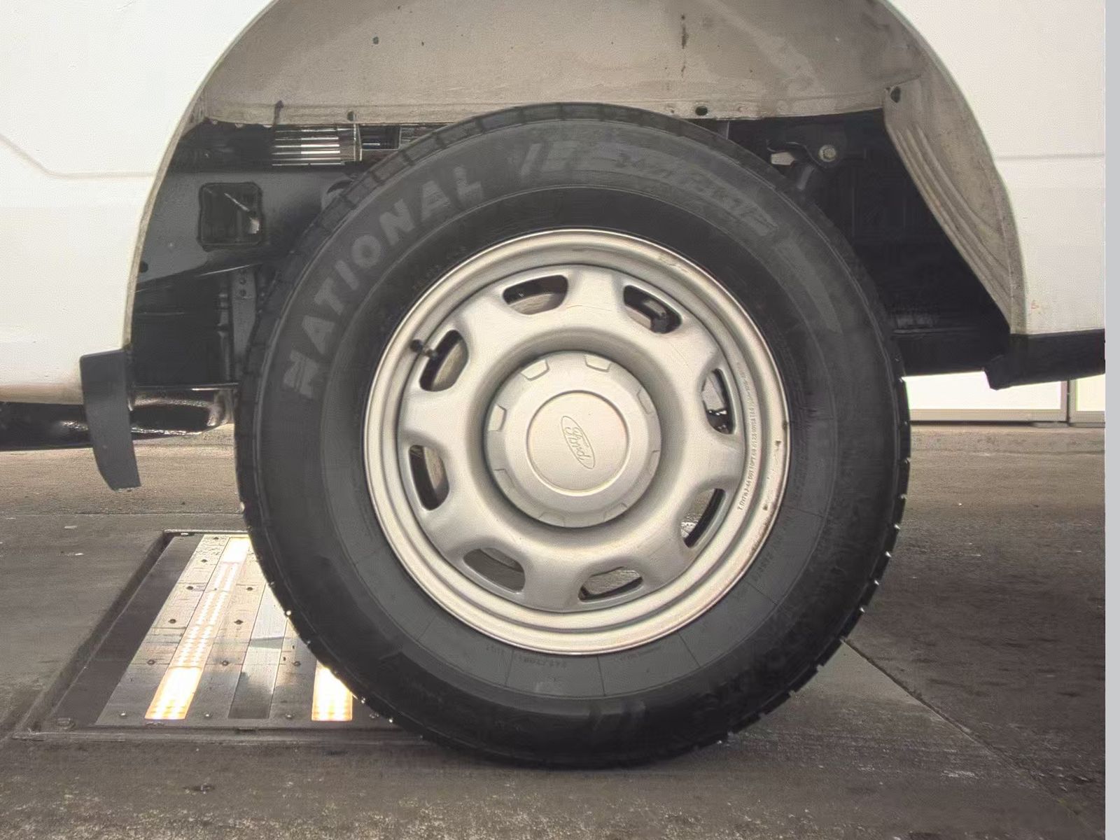 2023 Ford F-150 XL RWD