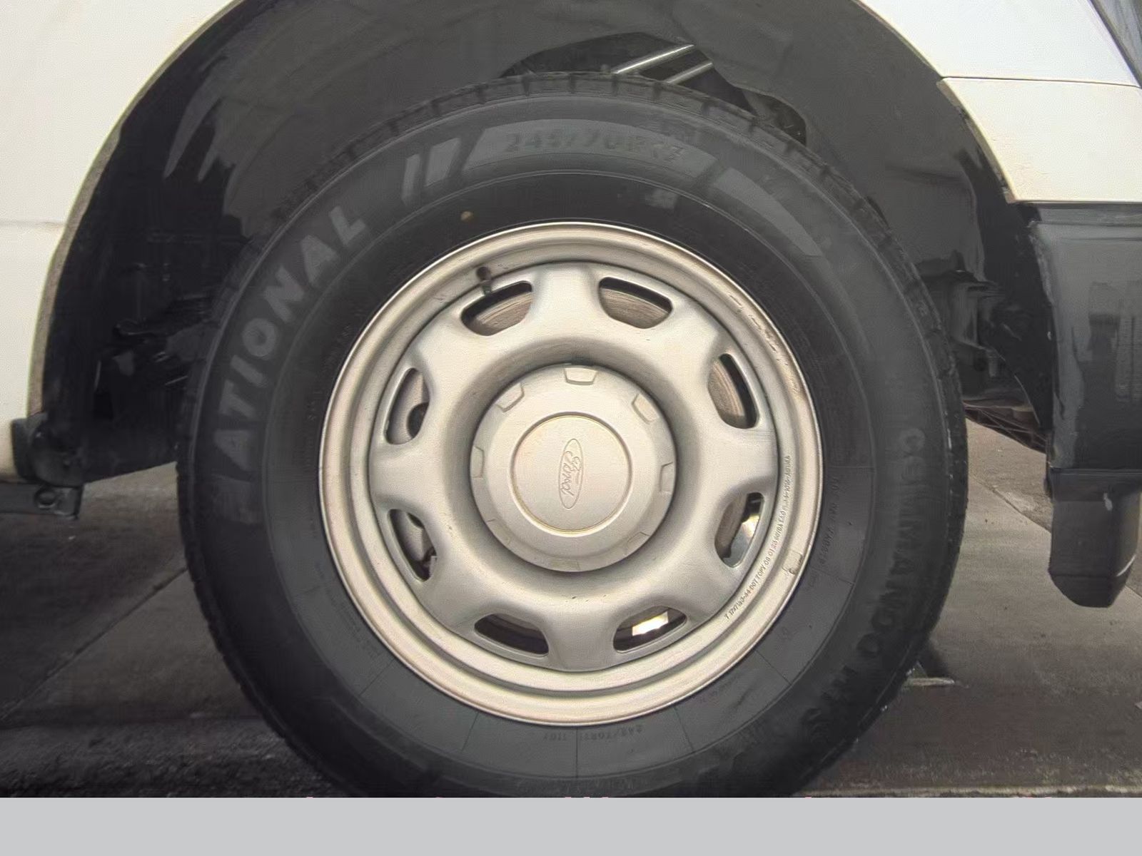 2023 Ford F-150 XL RWD