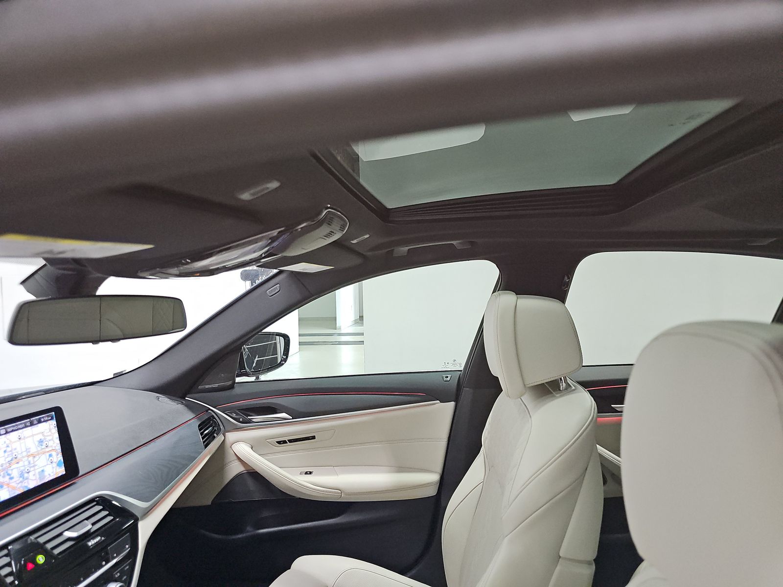 2023 BMW 5 Series 530i RWD