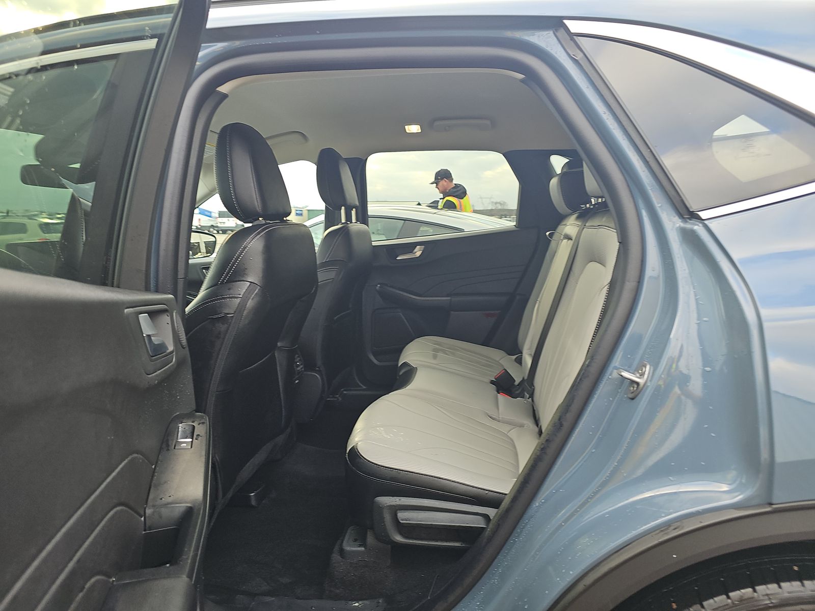 2025 Ford Escape Hybrid Platinum FWD