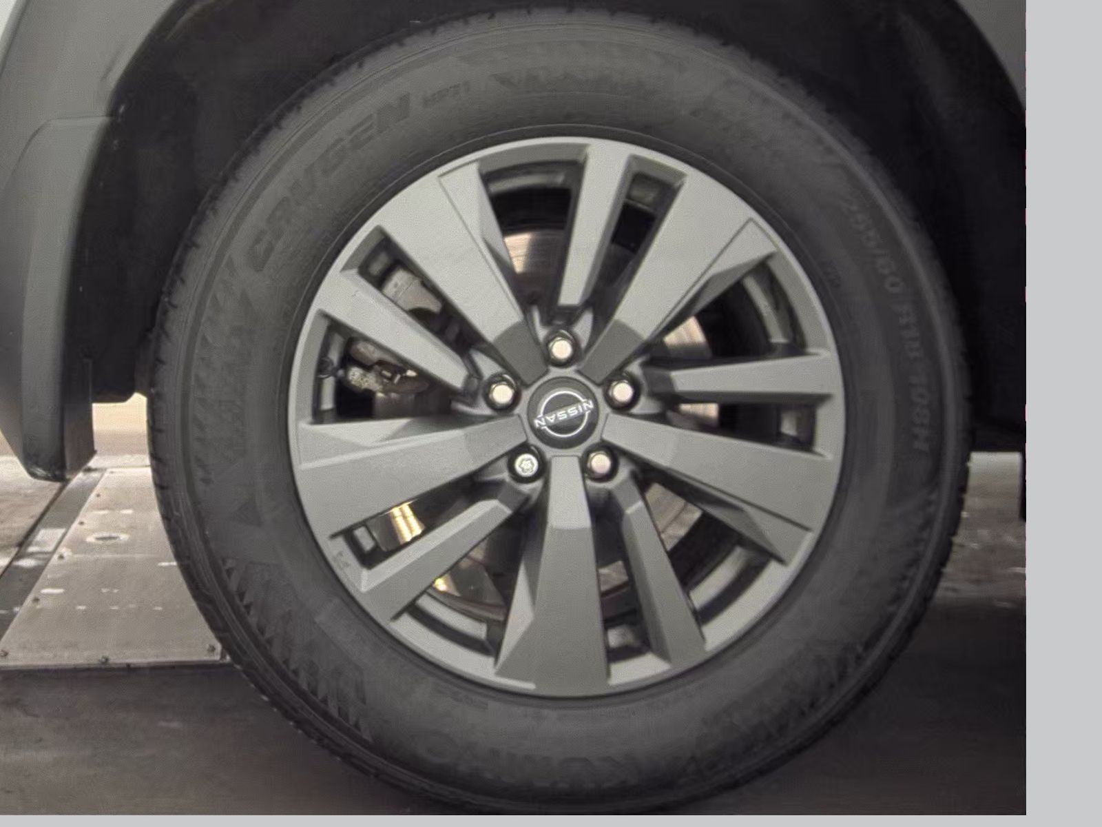 2024 Nissan Pathfinder S AWD