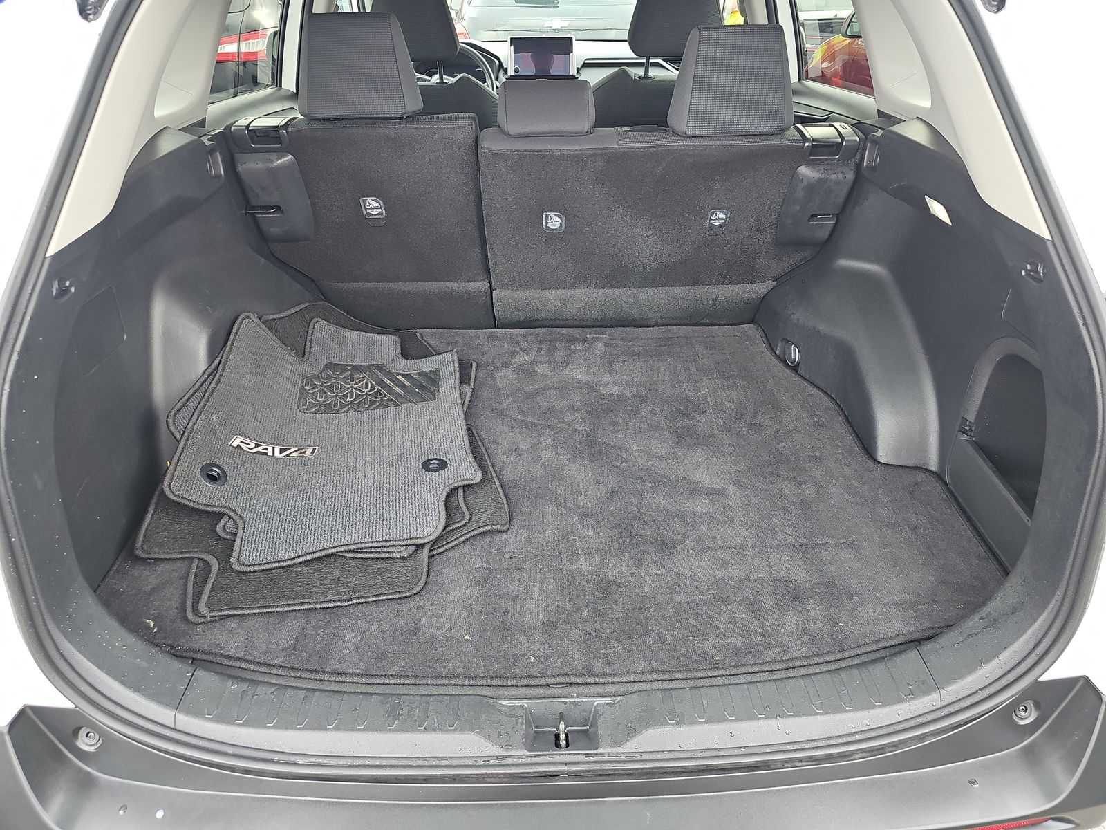 2024 Toyota RAV4 Hybrid LE AWD