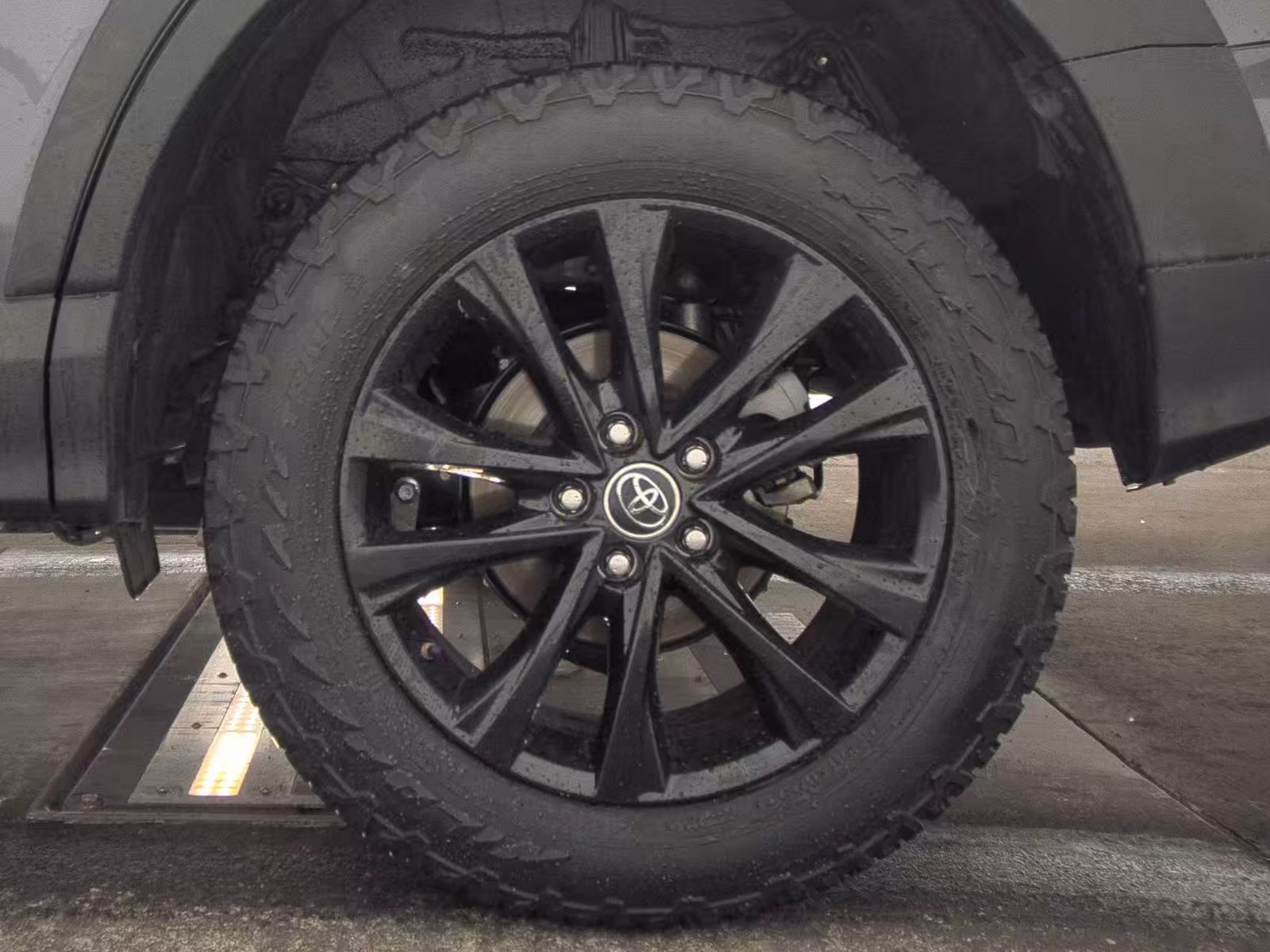 2018 Toyota RAV4 Adventure AWD