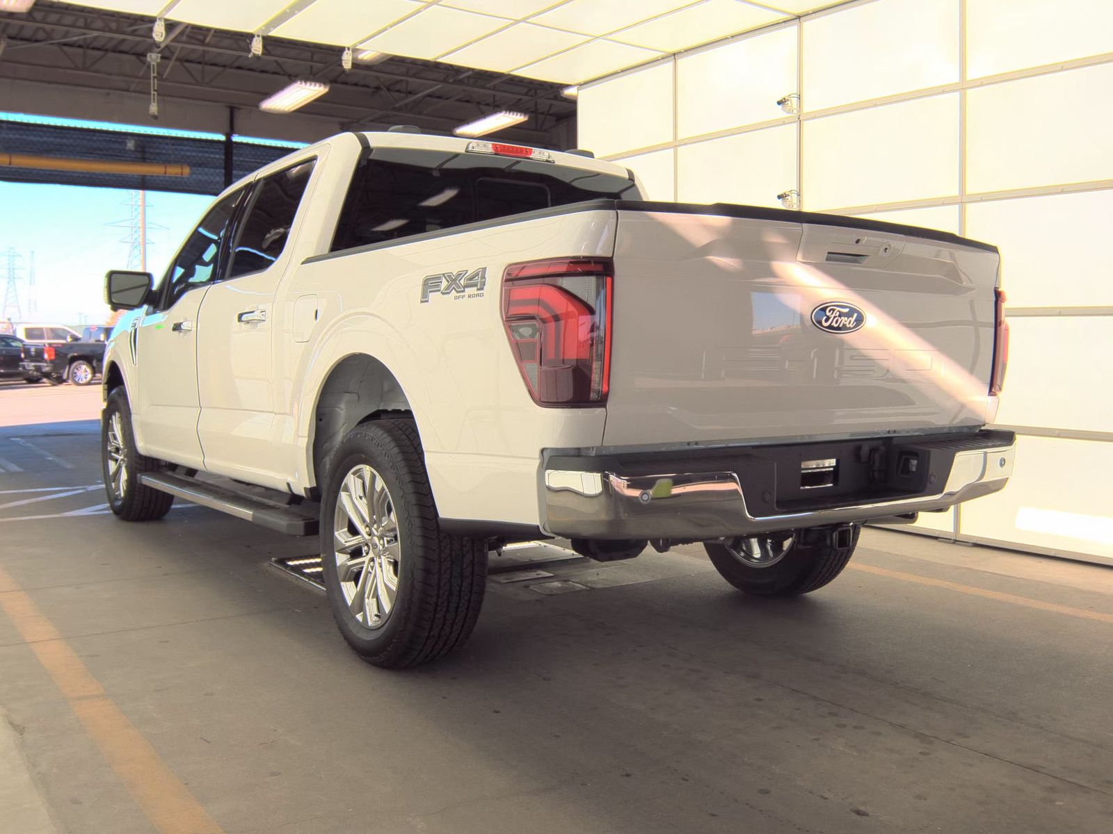 2025 Ford F-150 Lariat AWD