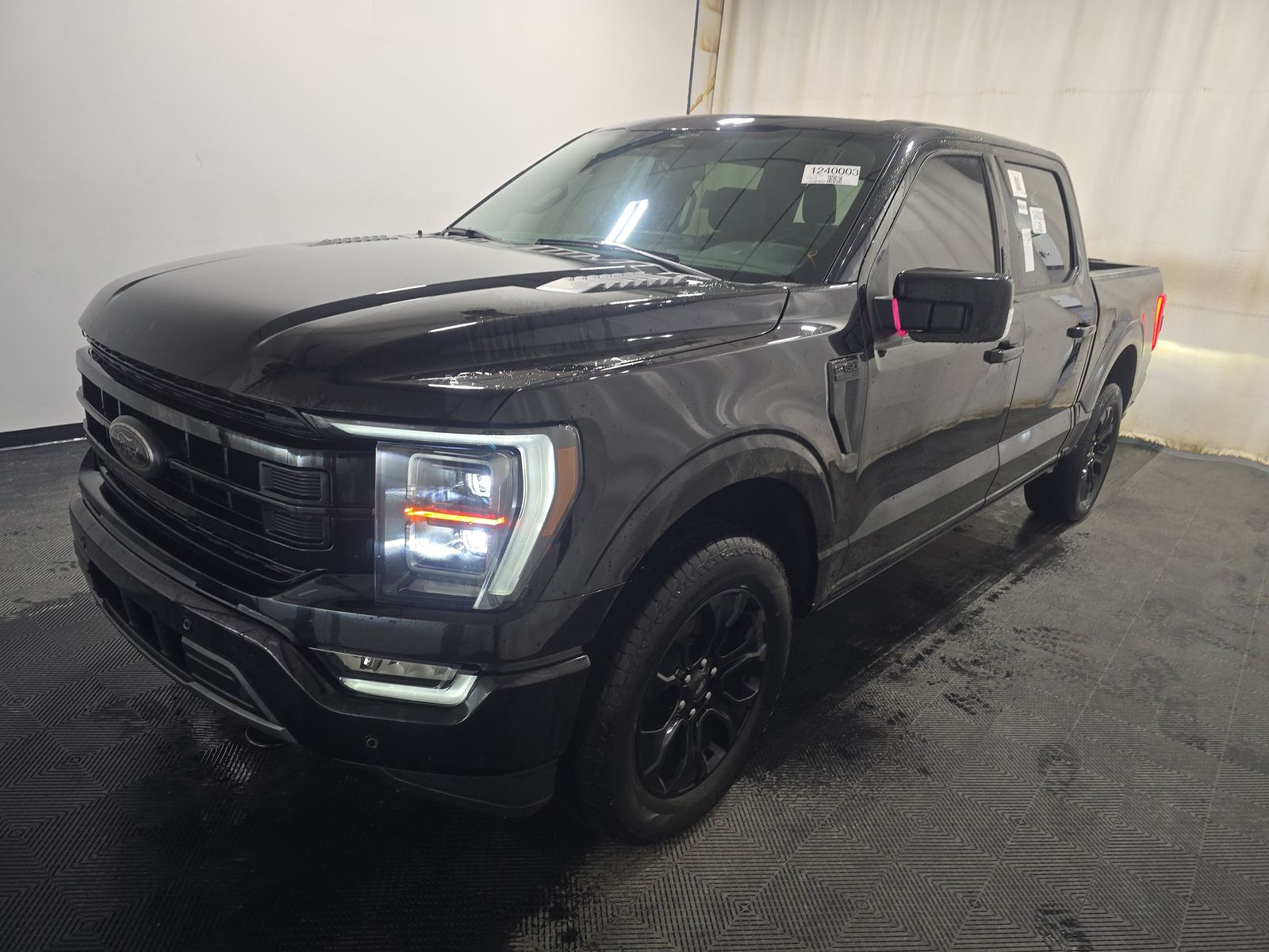 2023 Ford F-150 Lariat AWD