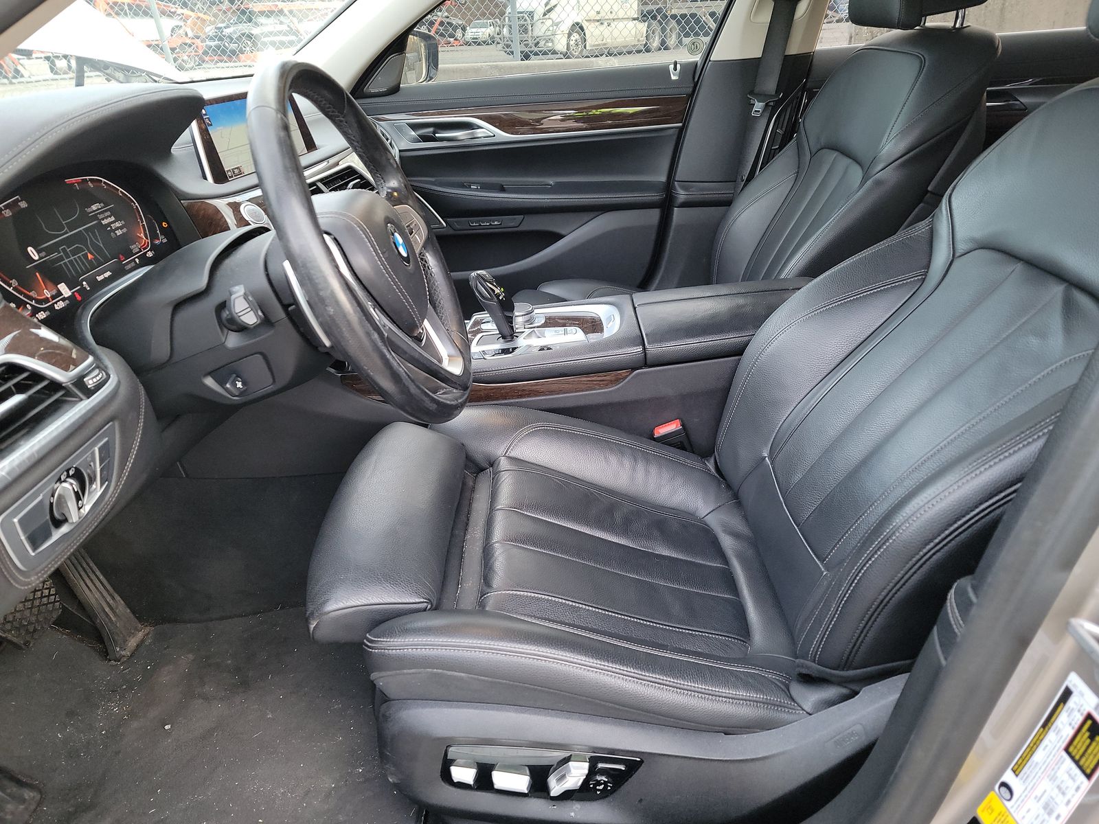 2020 BMW 7 Series 740i xDrive AWD