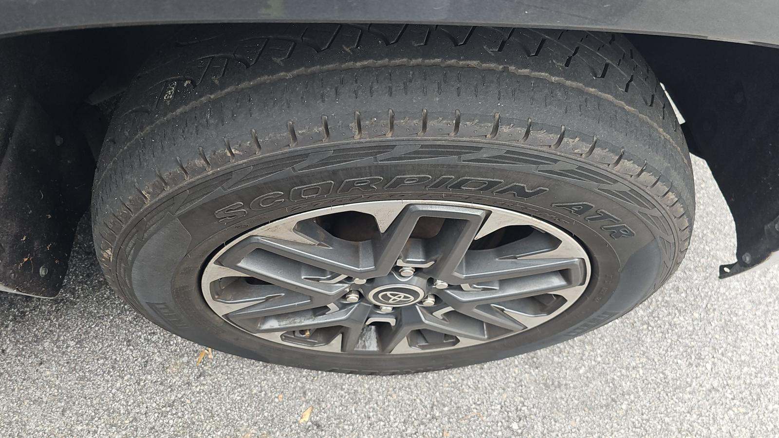 2022 Toyota Tundra Limited RWD