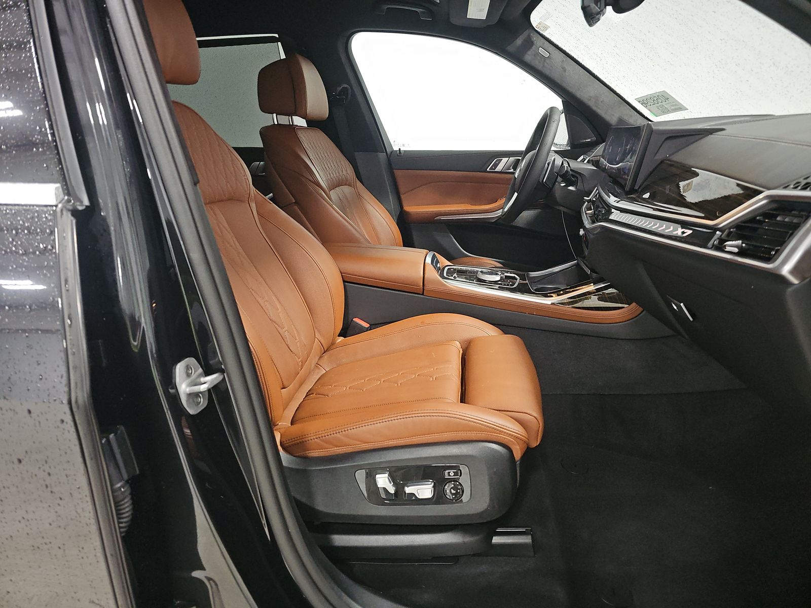 2025 BMW X7 xDrive40i AWD