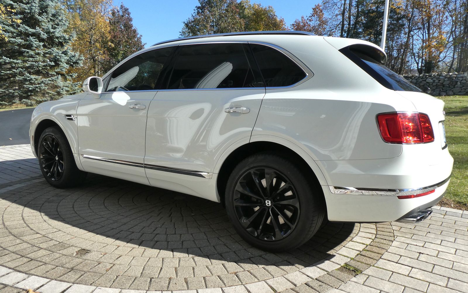 2019 Bentley Bentayga V8 AWD