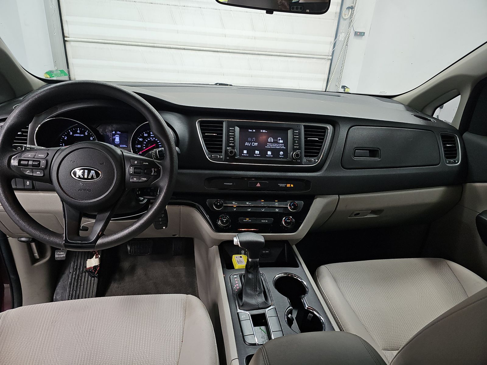 2020 Kia Sedona LX FWD