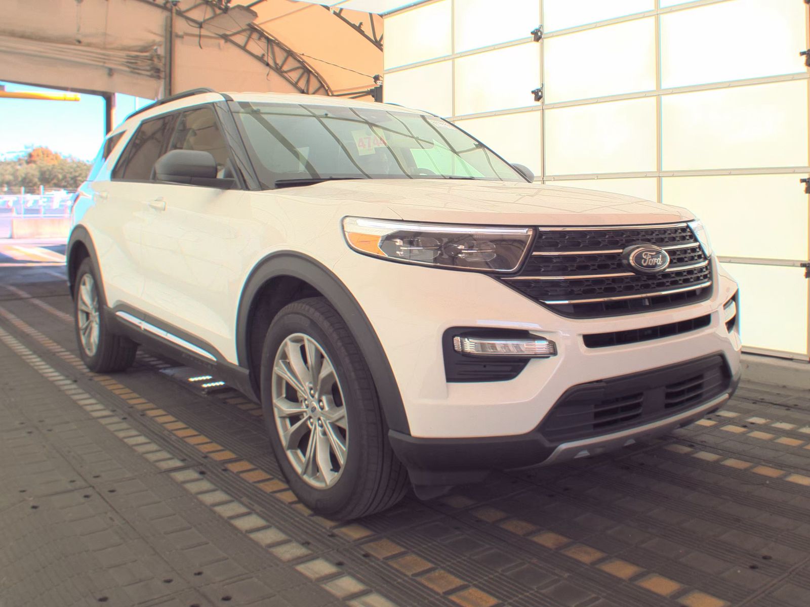 2023 Ford Explorer XLT AWD