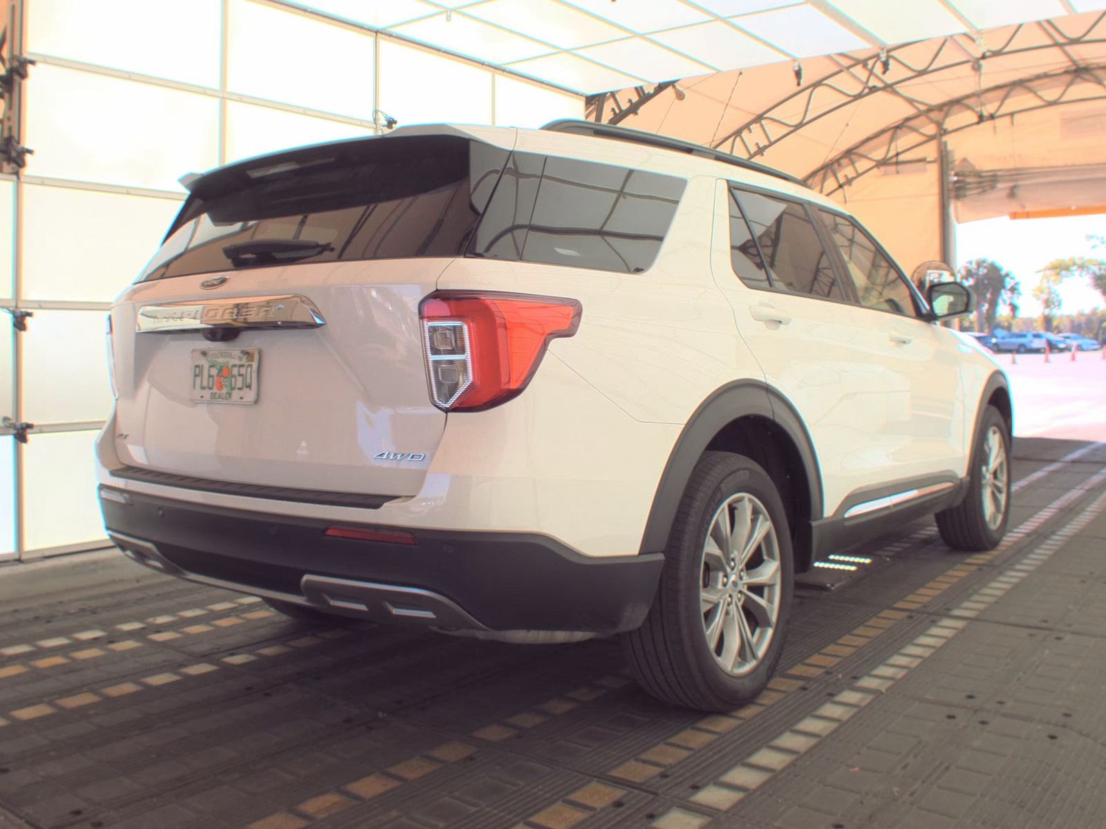 2023 Ford Explorer XLT AWD