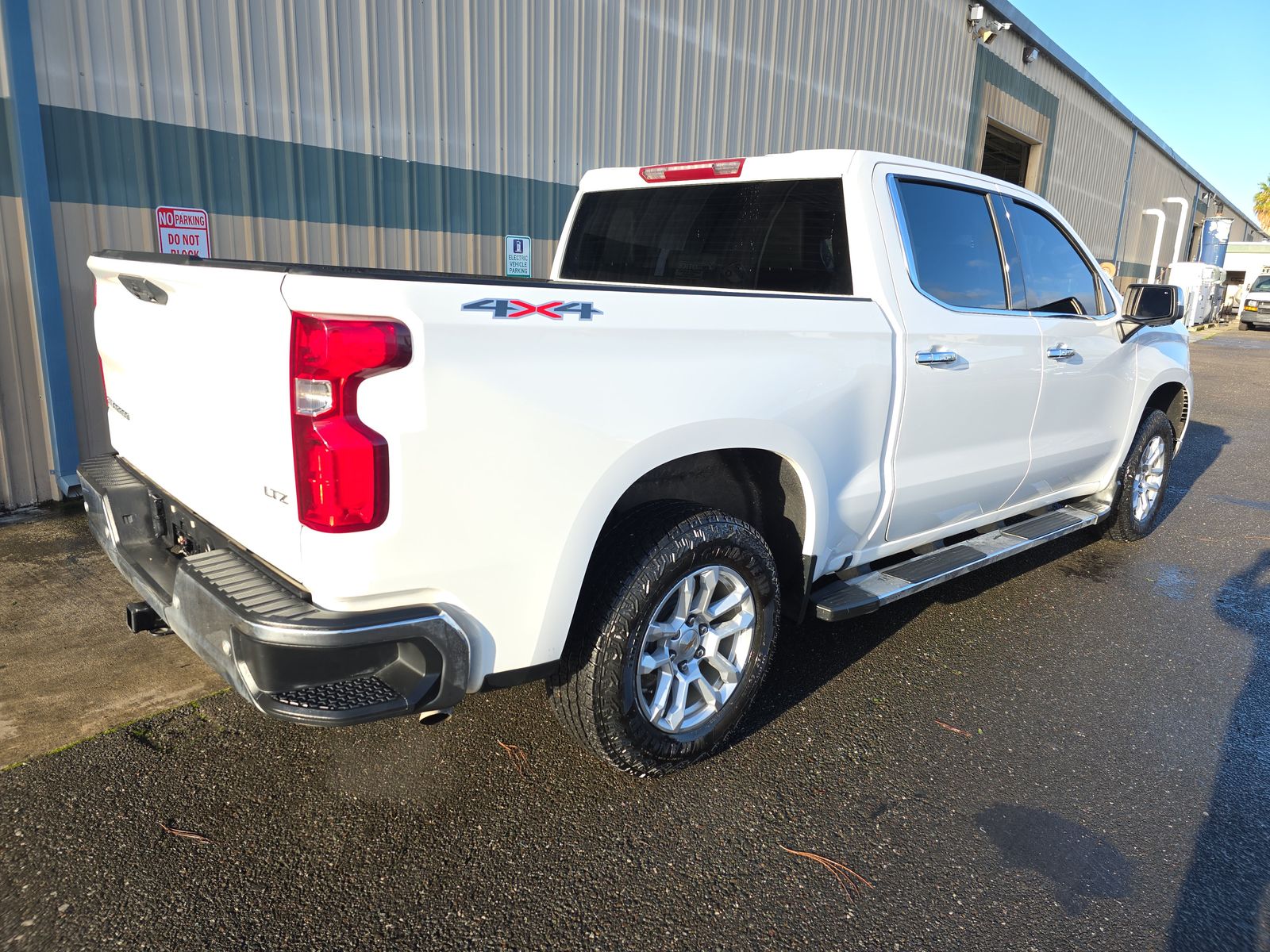 2023 Chevrolet Silverado 1500 LTZ AWD