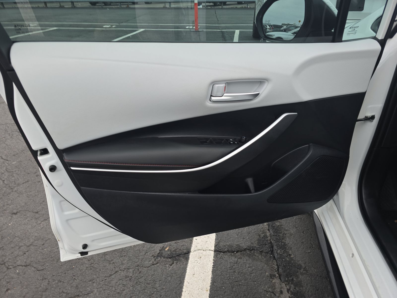 2024 Toyota Corolla SE FWD