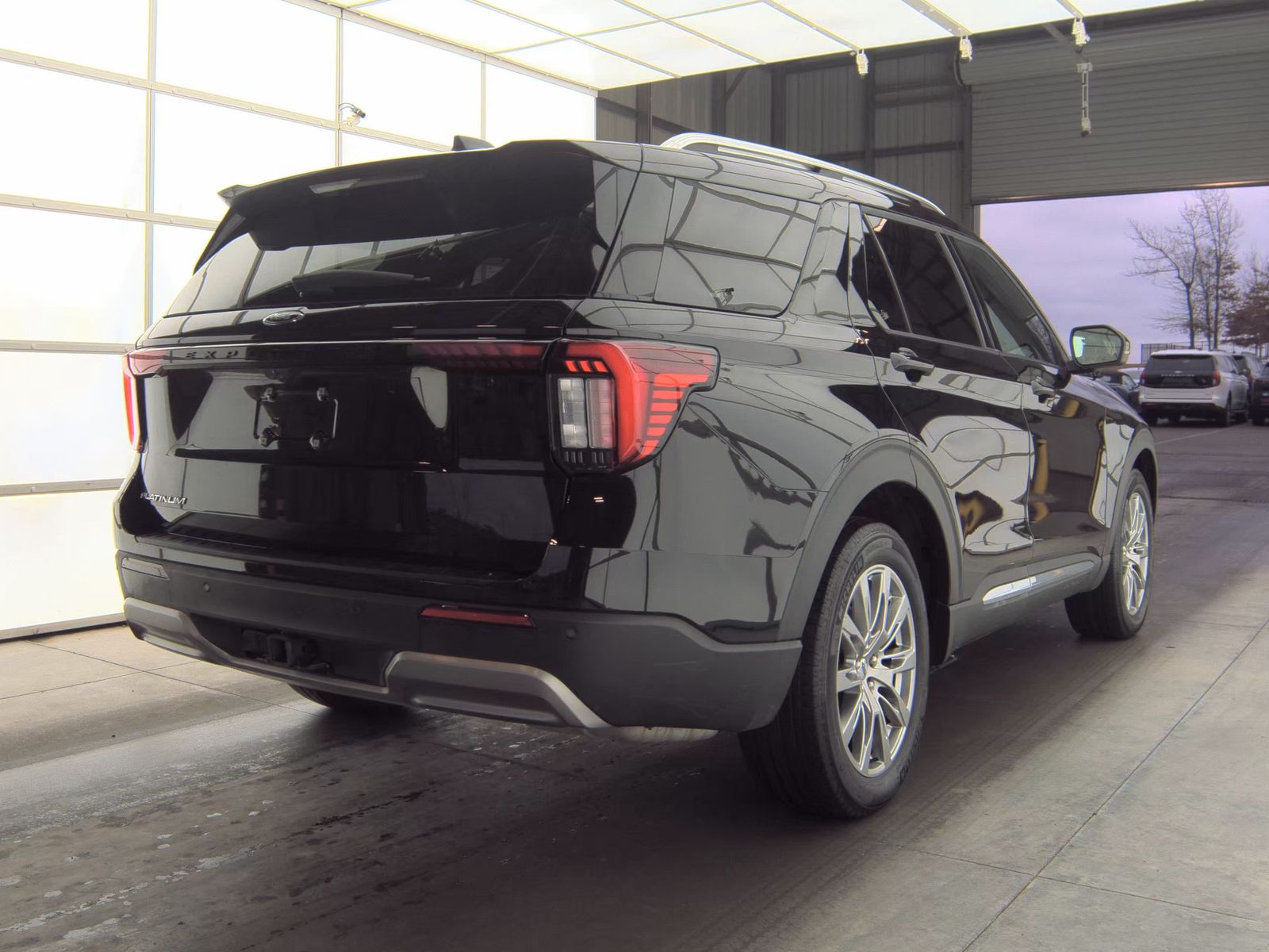 2025 Ford Explorer Platinum RWD