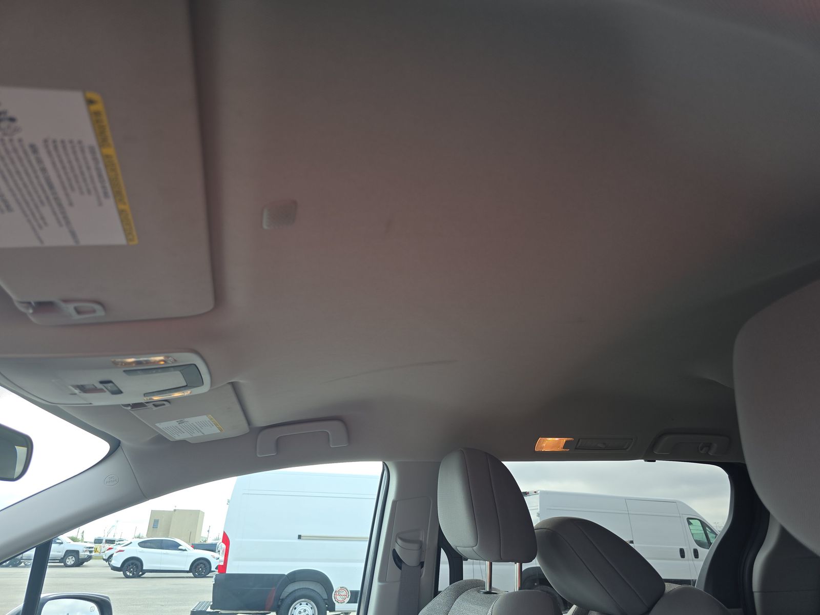 2024 Toyota Sienna LE FWD