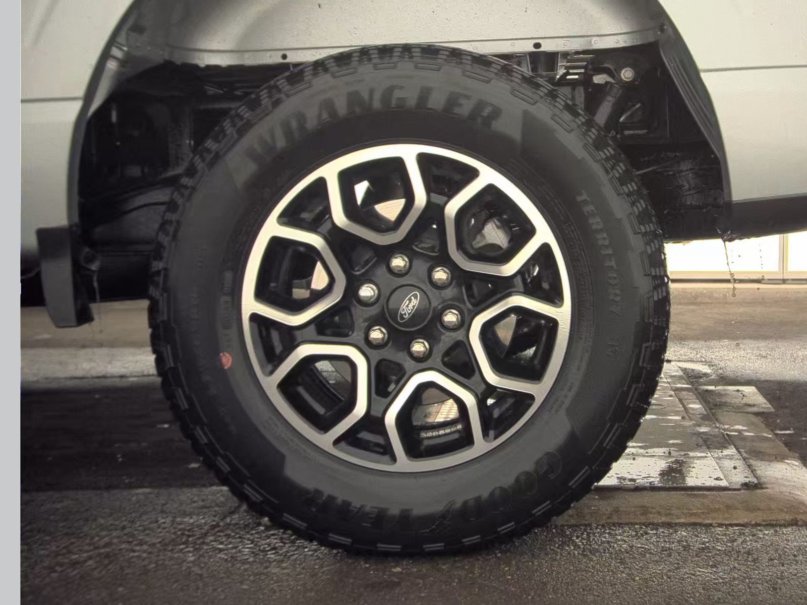 2023 Ford F-150 XLT AWD