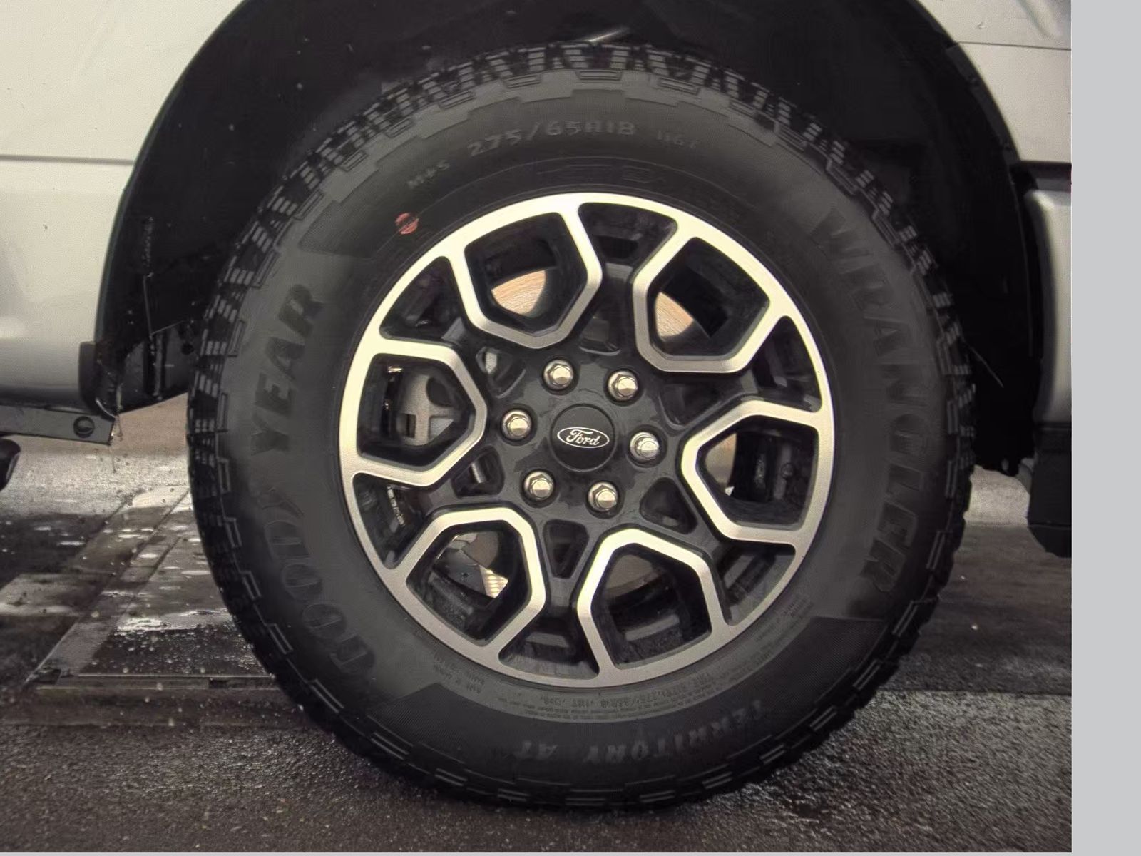 2023 Ford F-150 XLT AWD