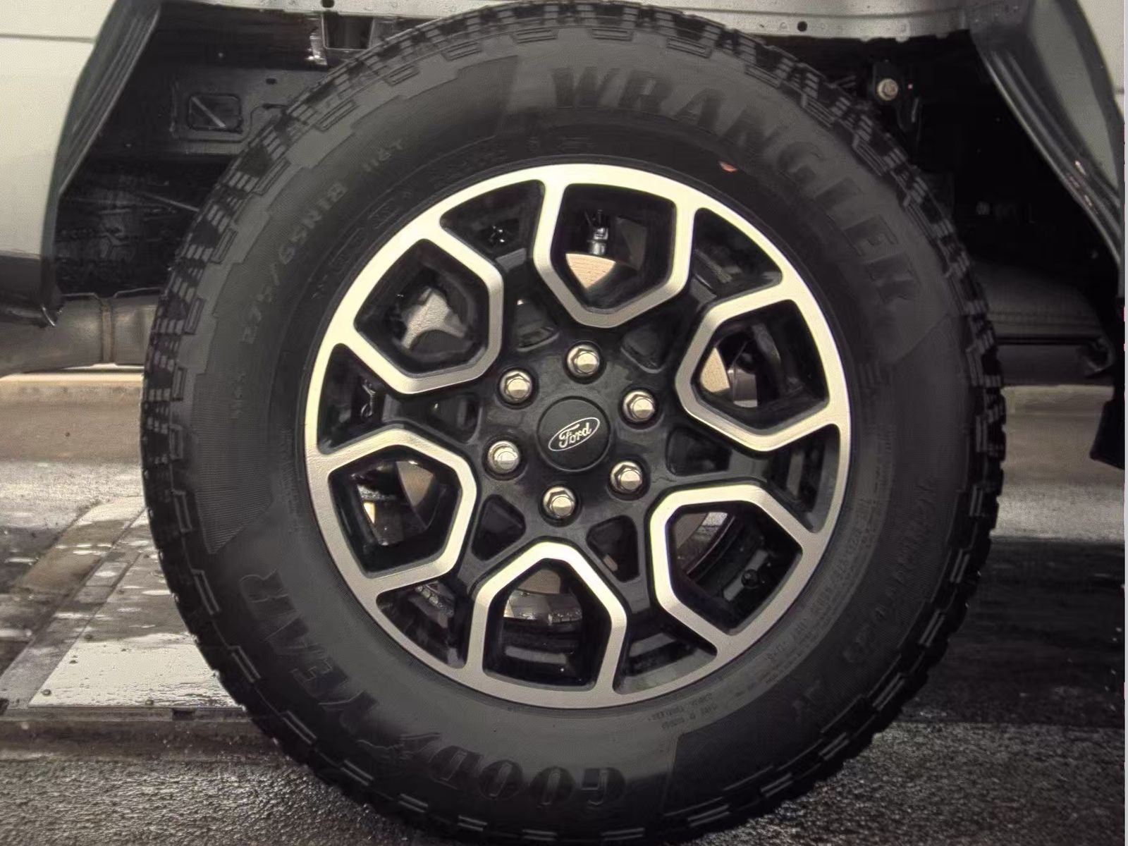 2023 Ford F-150 XLT AWD