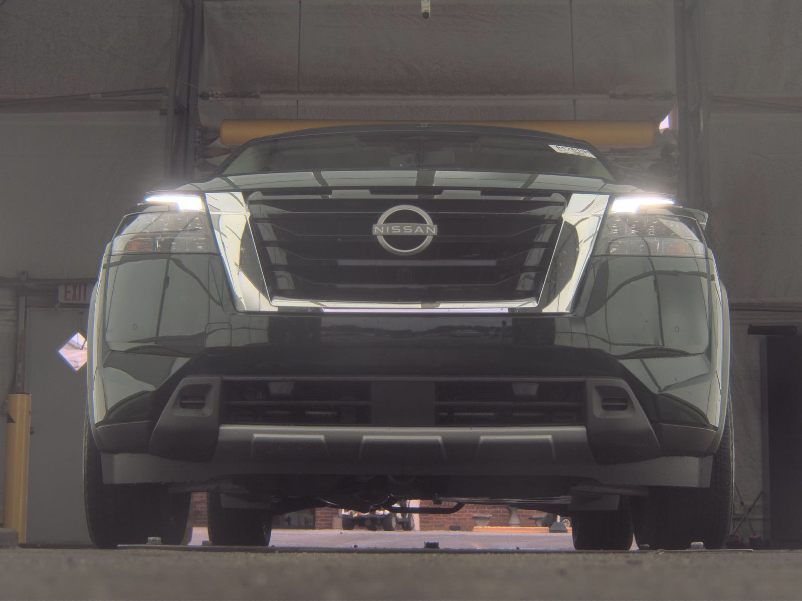 2025 Nissan Pathfinder Platinum FWD