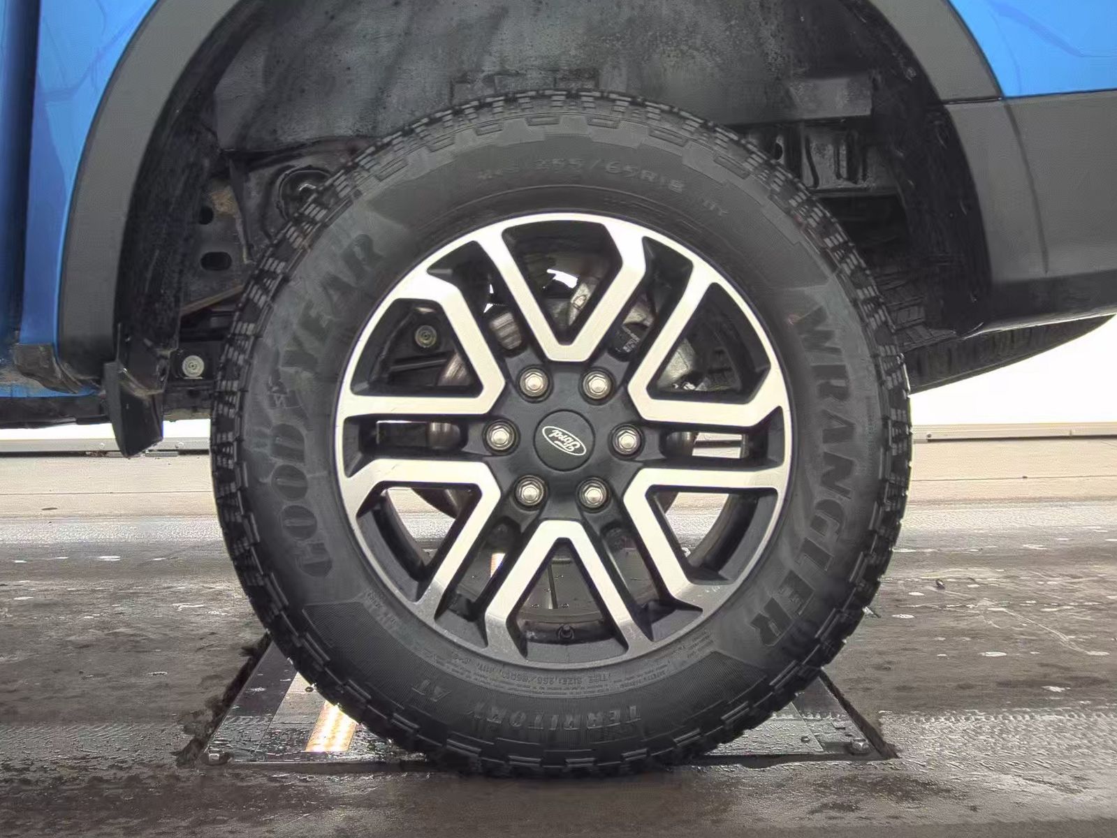 2025 Ford Ranger LARIAT RWD