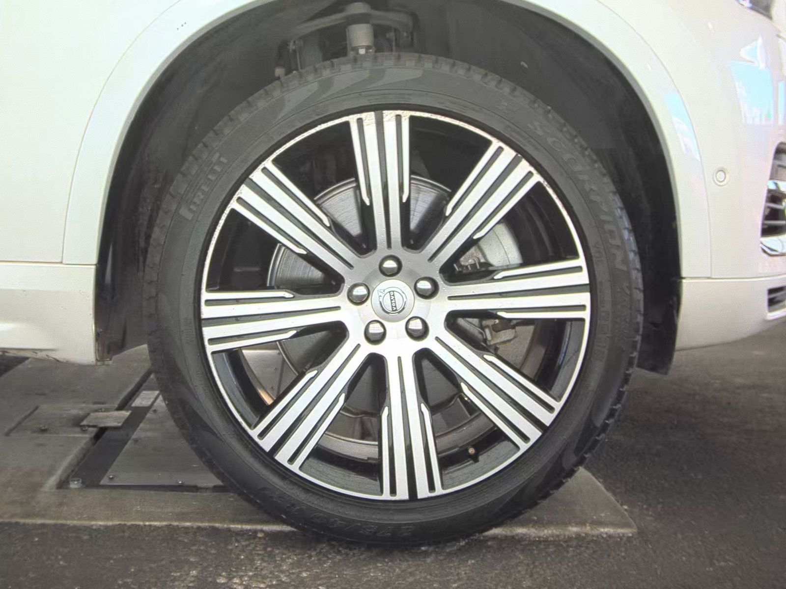 2024 Volvo XC90 Recharge T8 Ultimate AWD