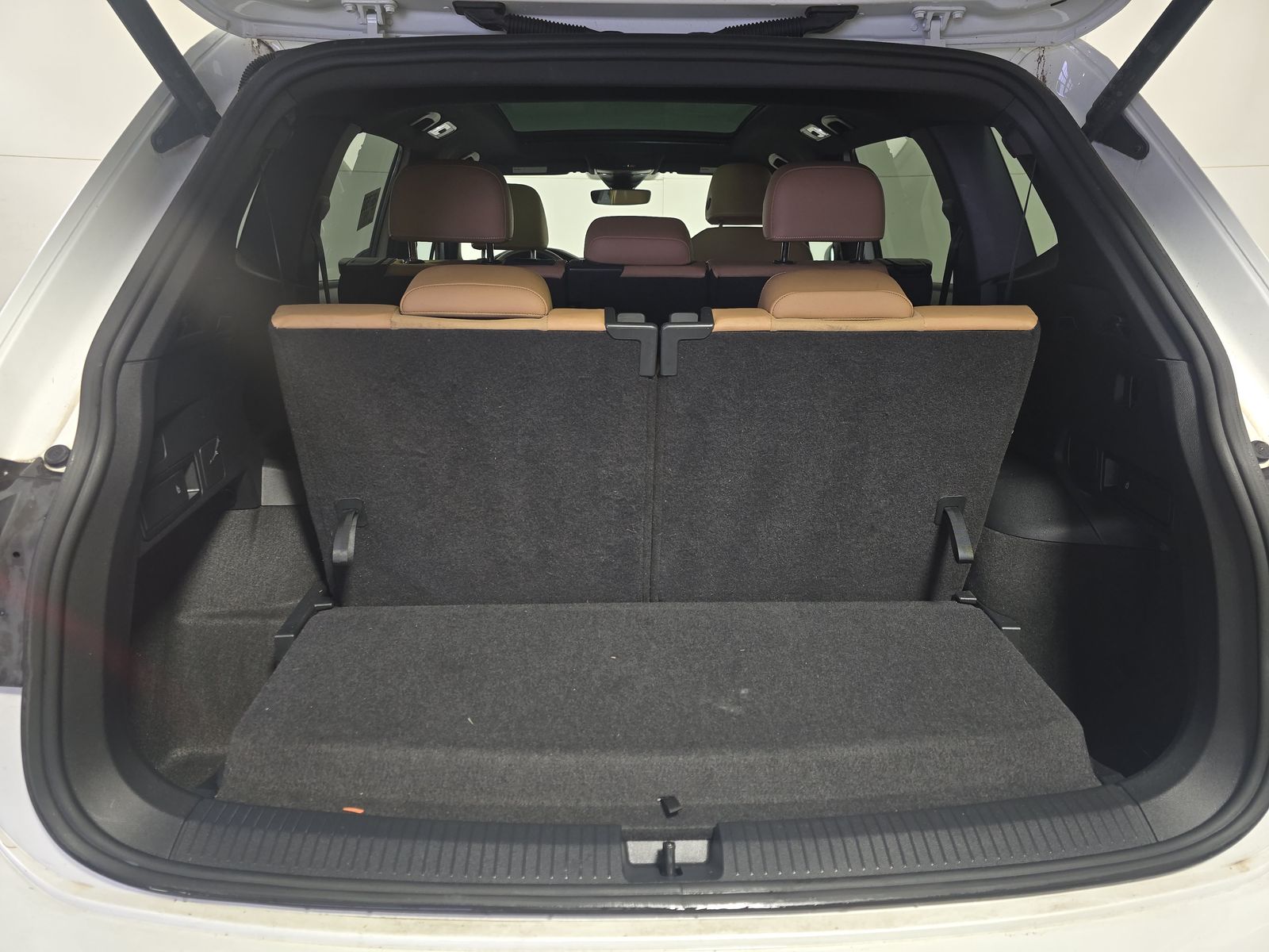 2024 Volkswagen Tiguan 2.0T SE R-Line Black FWD