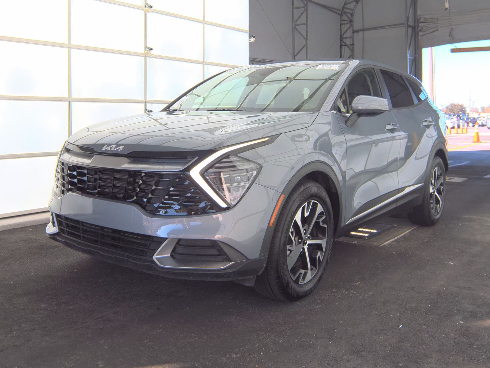 2025 Kia Sportage EX FWD