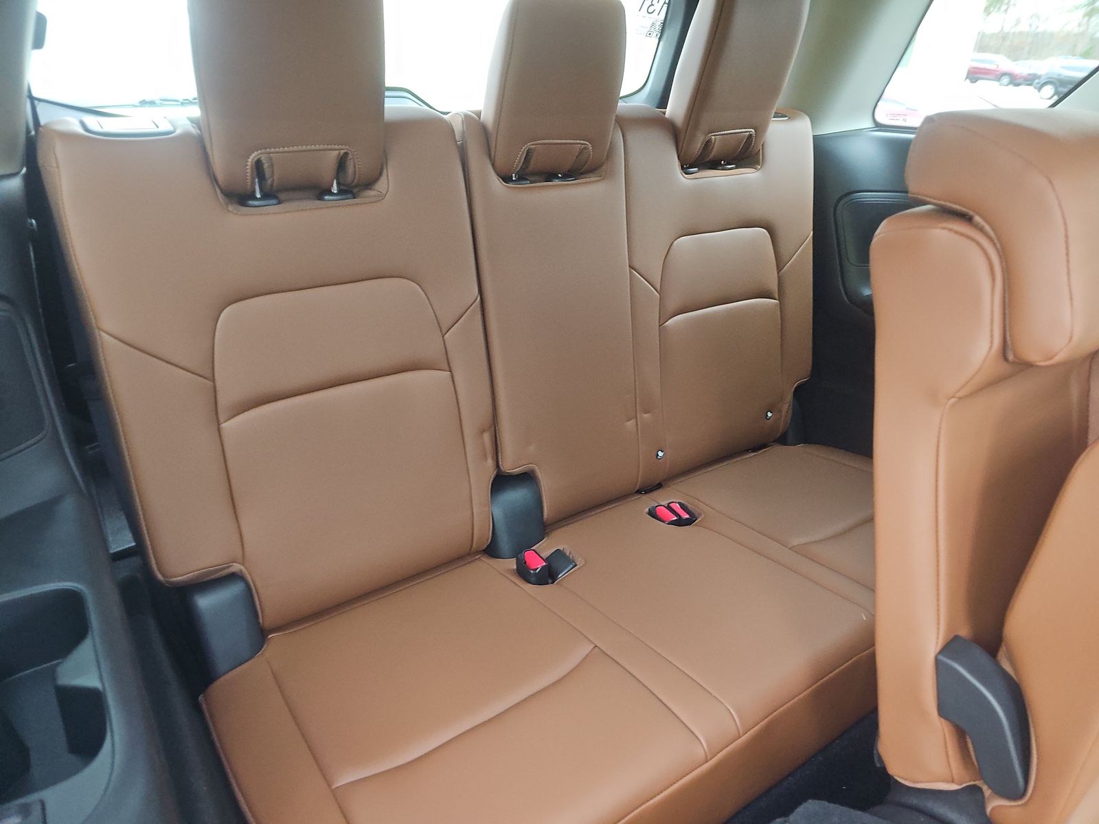 2025 Nissan Pathfinder Platinum FWD