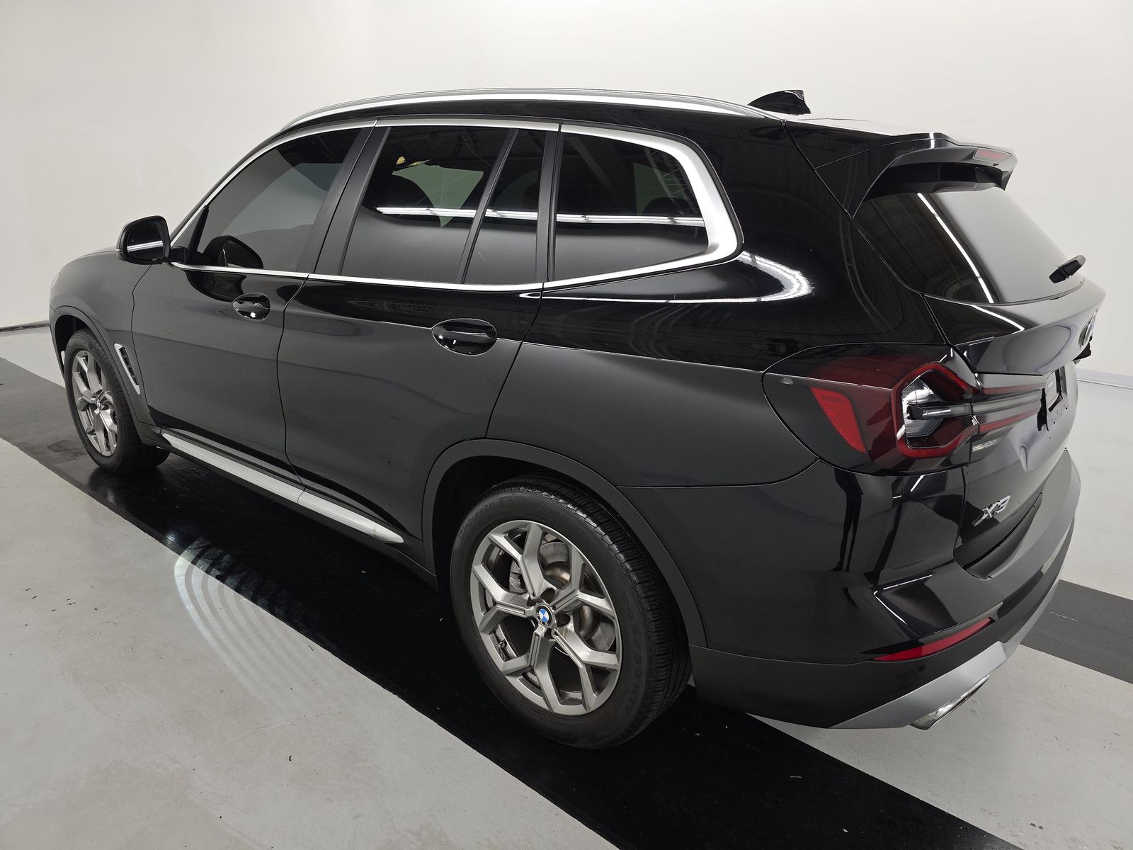 2023 BMW X3 sDrive30i RWD