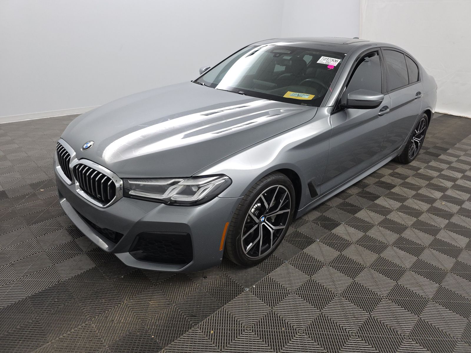 2023 BMW 5 Series 530i xDrive AWD