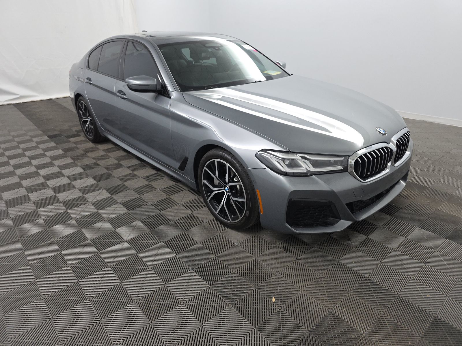 2023 BMW 5 Series 530i xDrive AWD