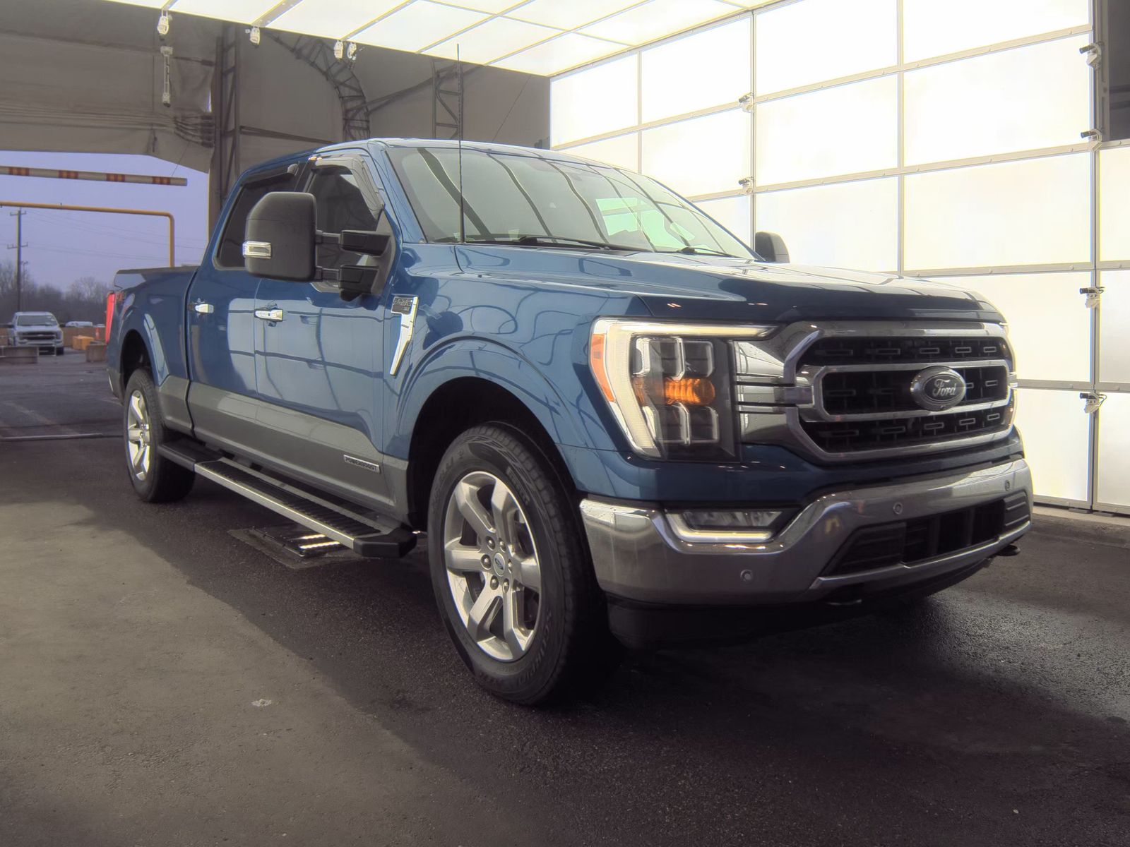 2022 Ford F-150 Hybrid XLT AWD