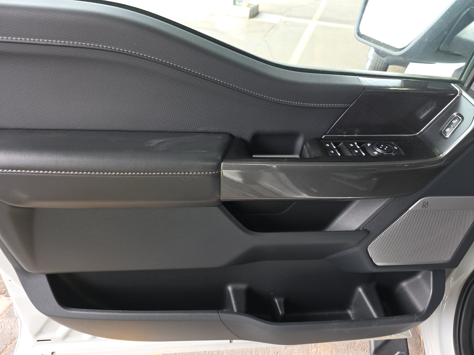 2023 Ford F-150 Hybrid XLT AWD