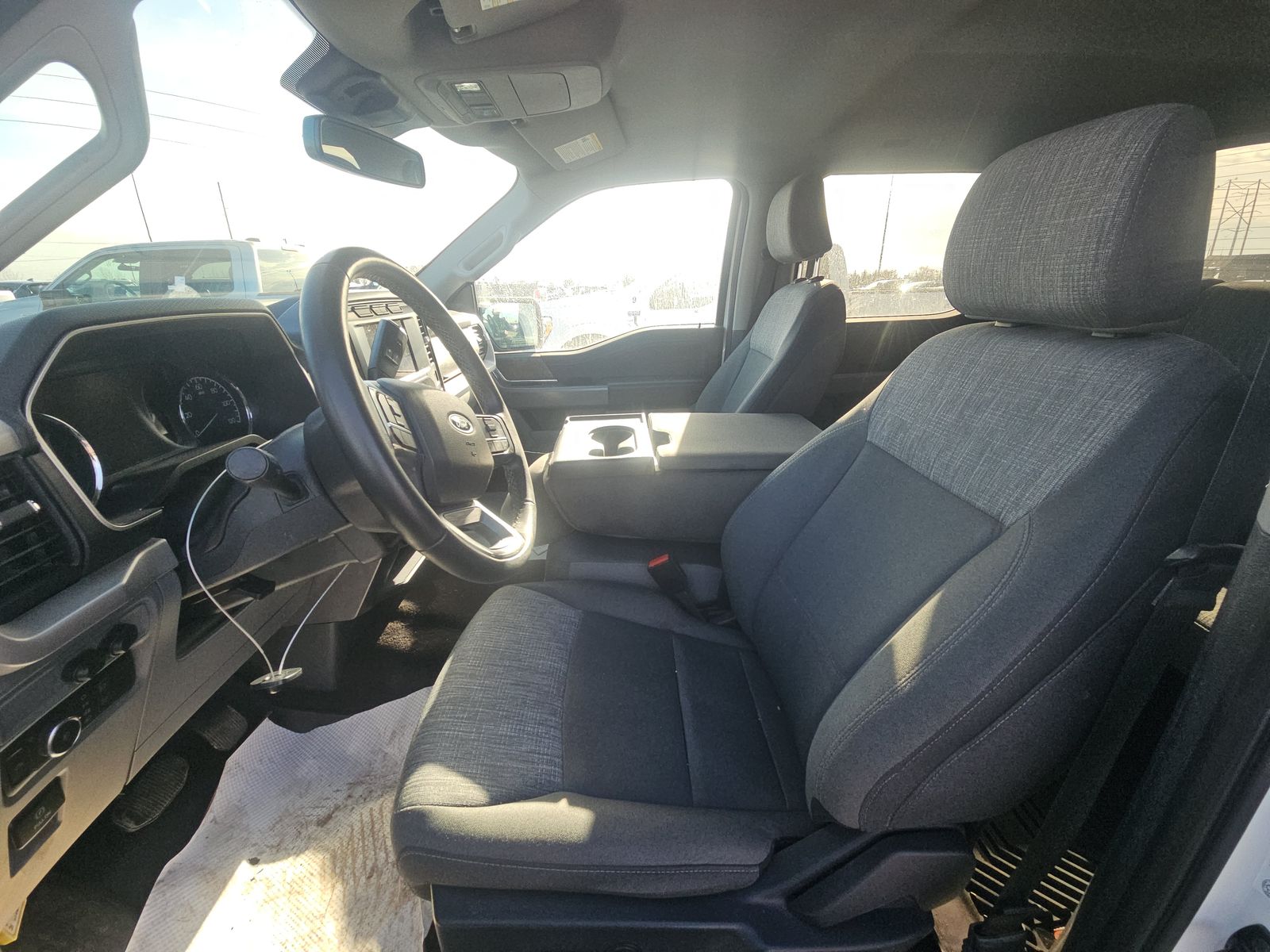 2023 Ford F-150 XLT AWD