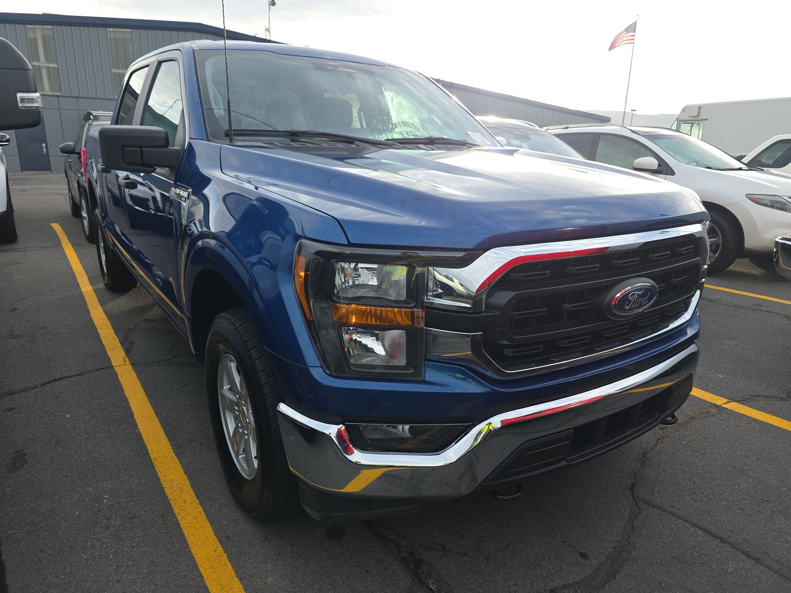 2023 Ford F-150 XLT AWD