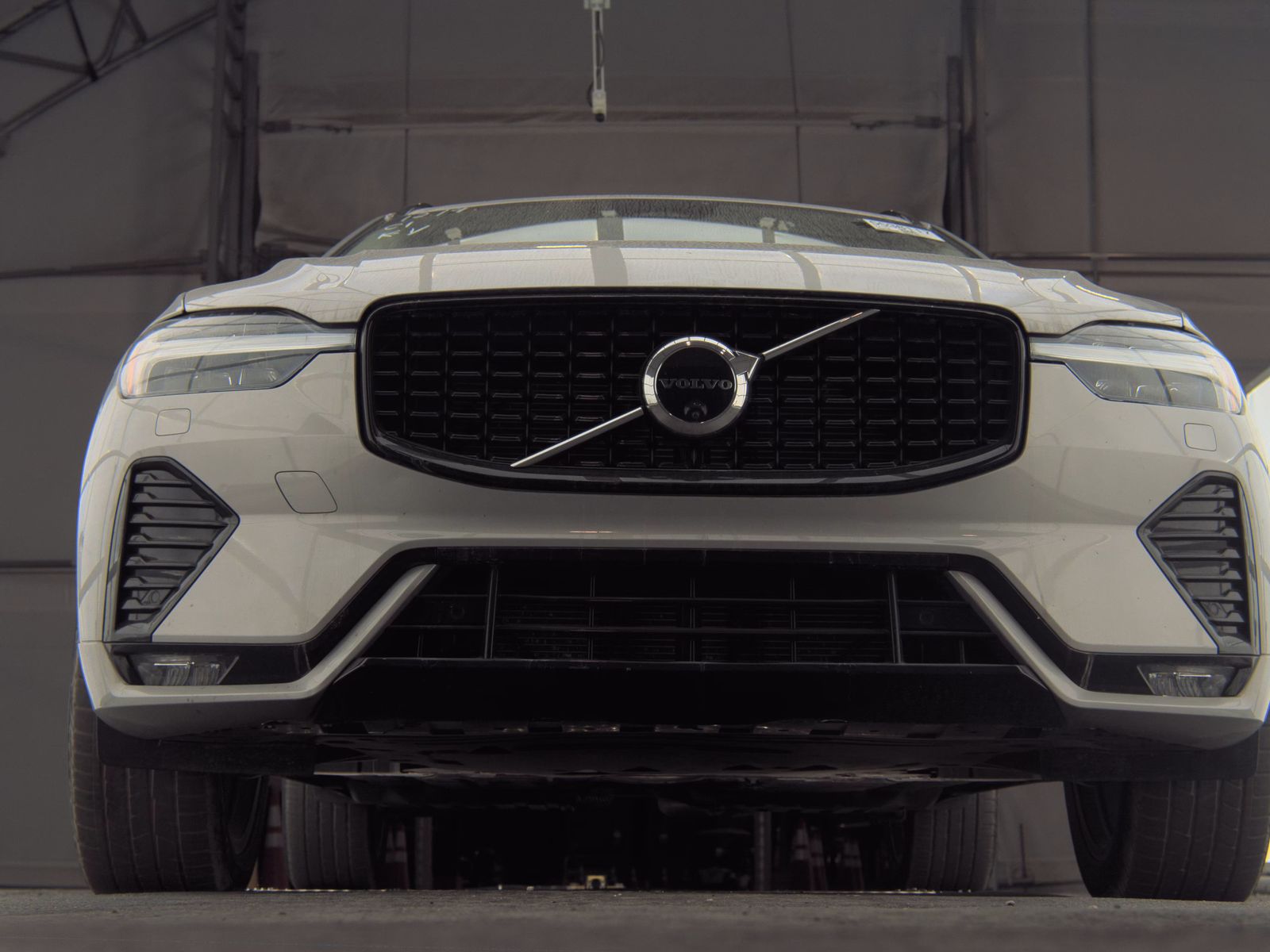 2023 Volvo XC60 B5 Plus FWD