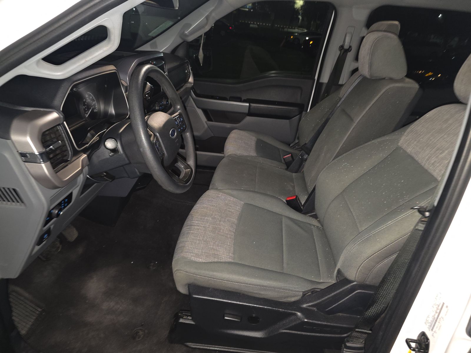 2023 Ford F-150 XLT RWD