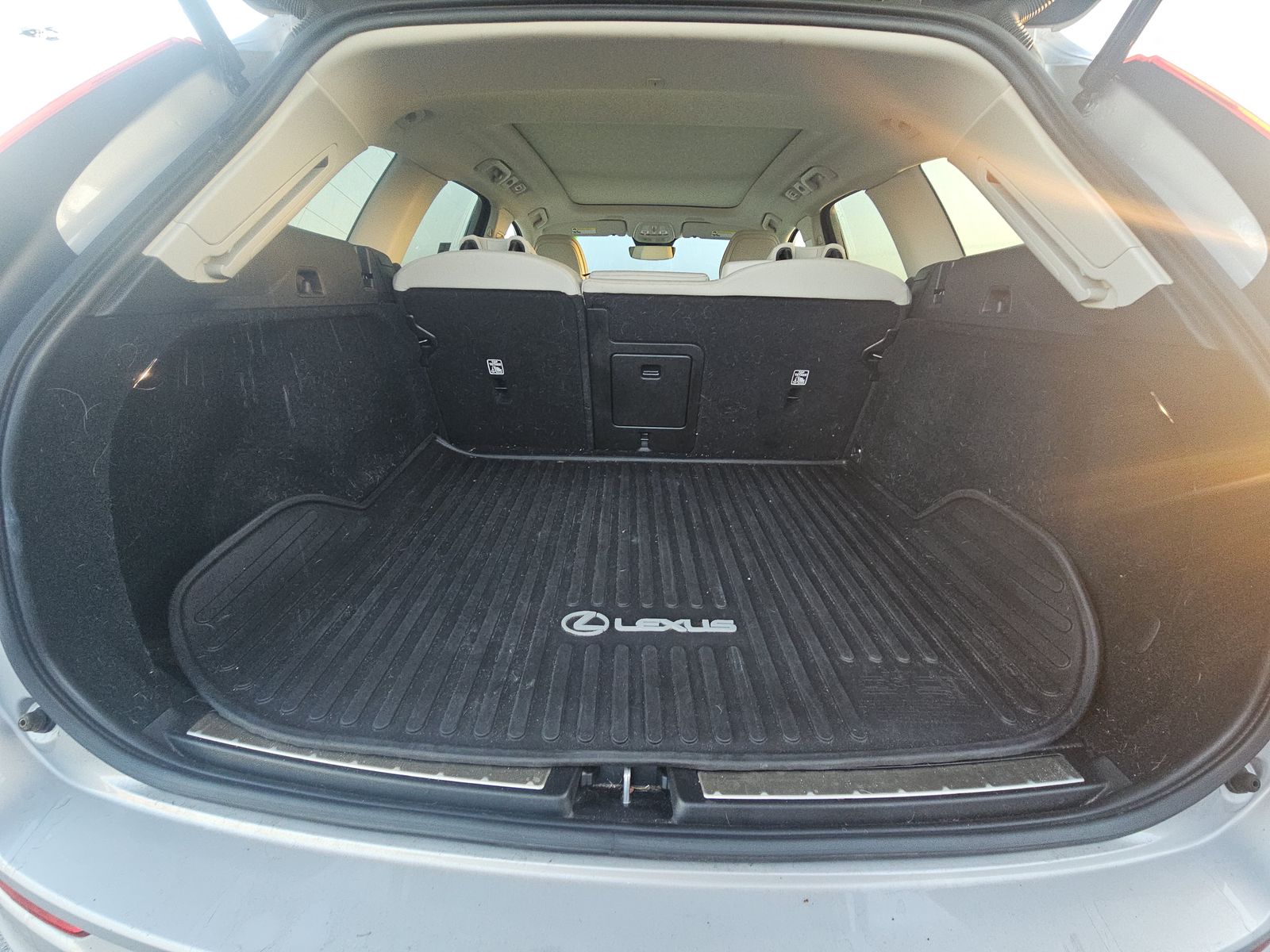 2023 Volvo XC60 B5 Plus FWD