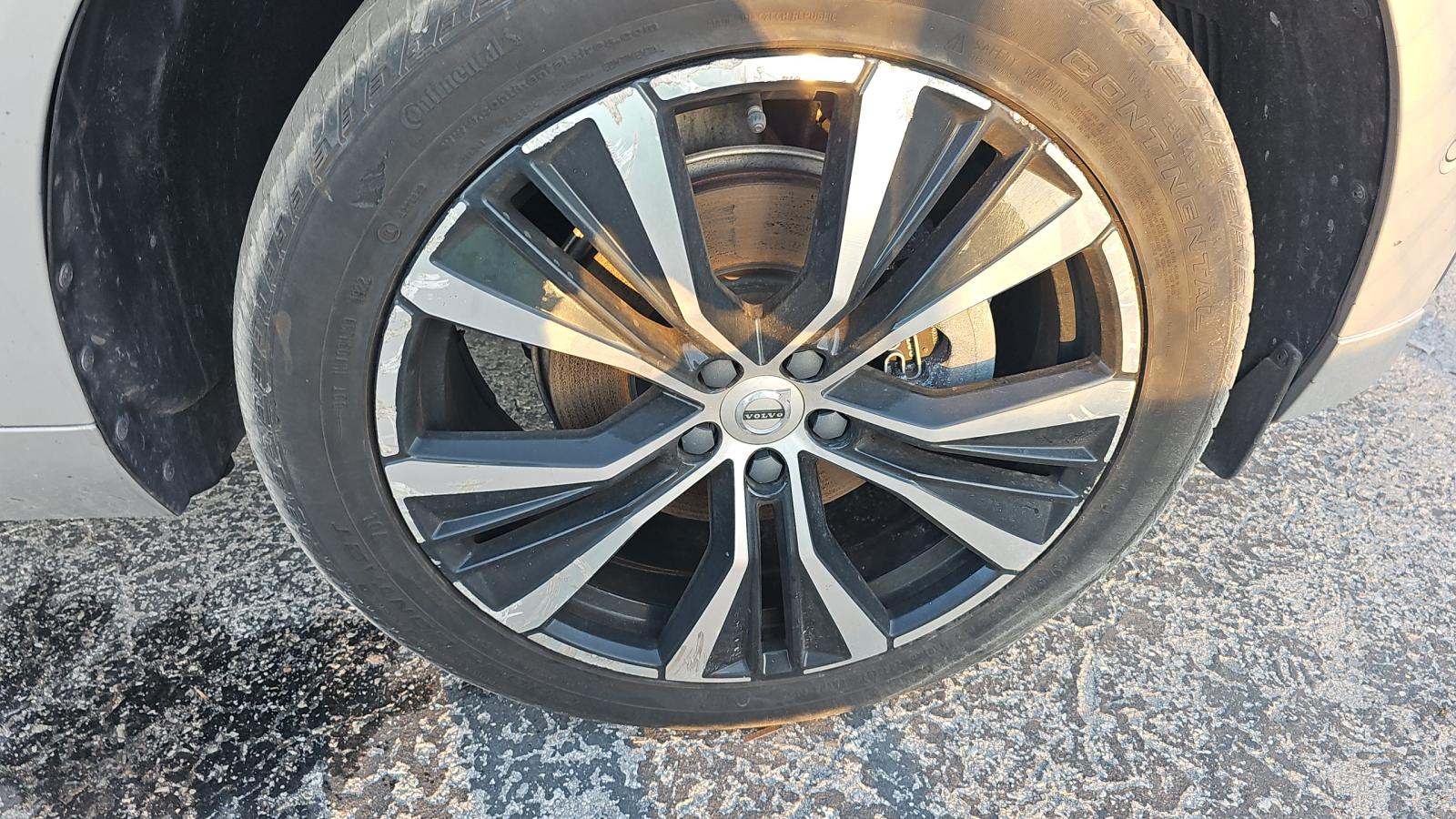 2023 Volvo XC60 B5 Plus FWD